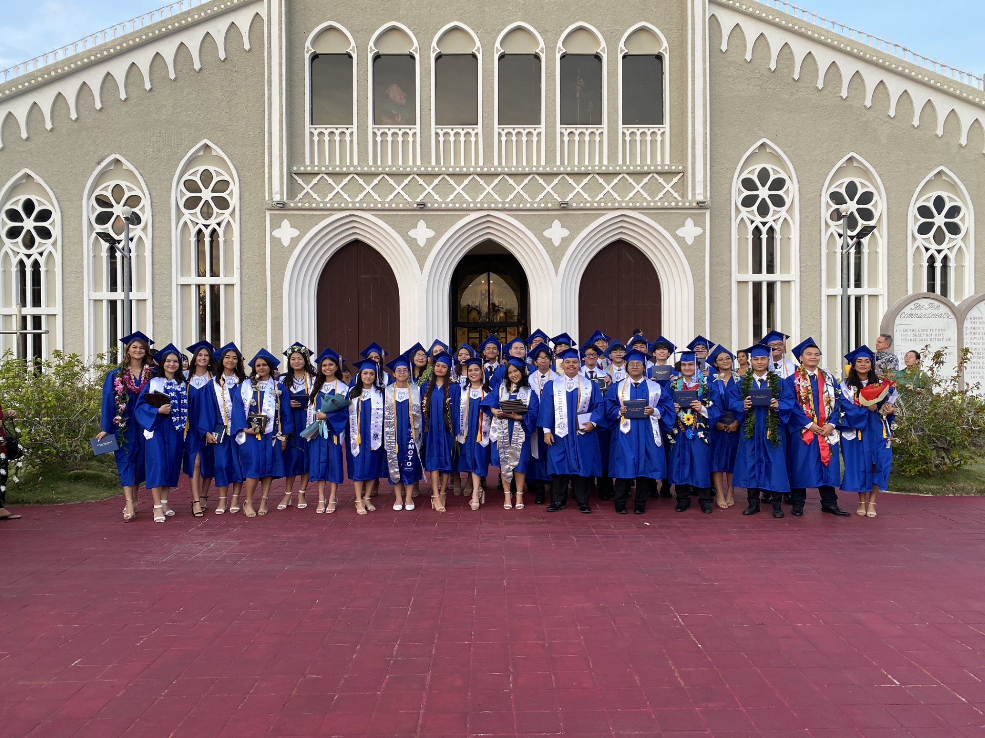 The members of the MCS Class of 2023 pose for a photo at Mt. Carmel Cathedral.