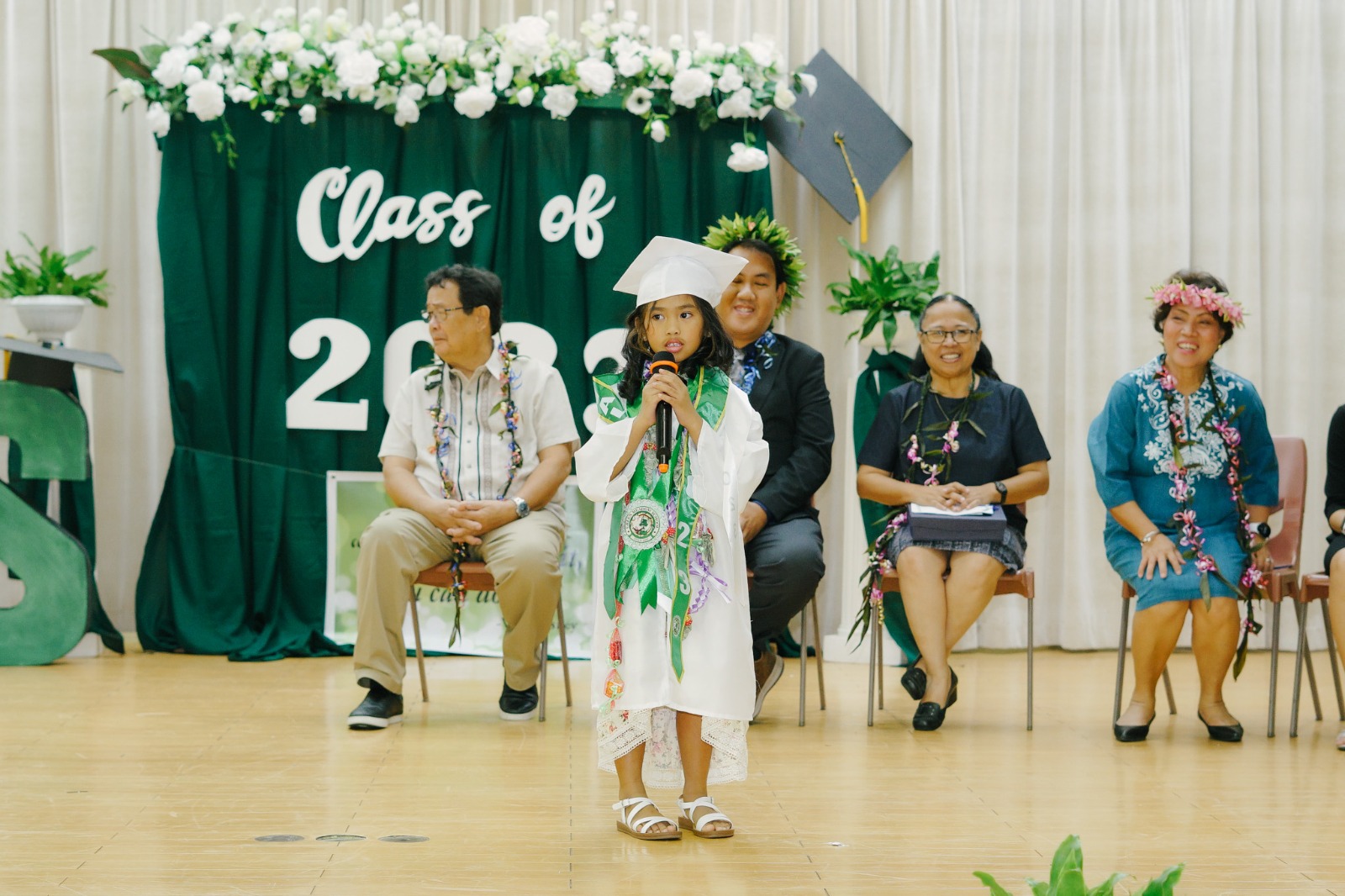 Kinder 5 Valedictorian  Katrina Zoe B. Cortez