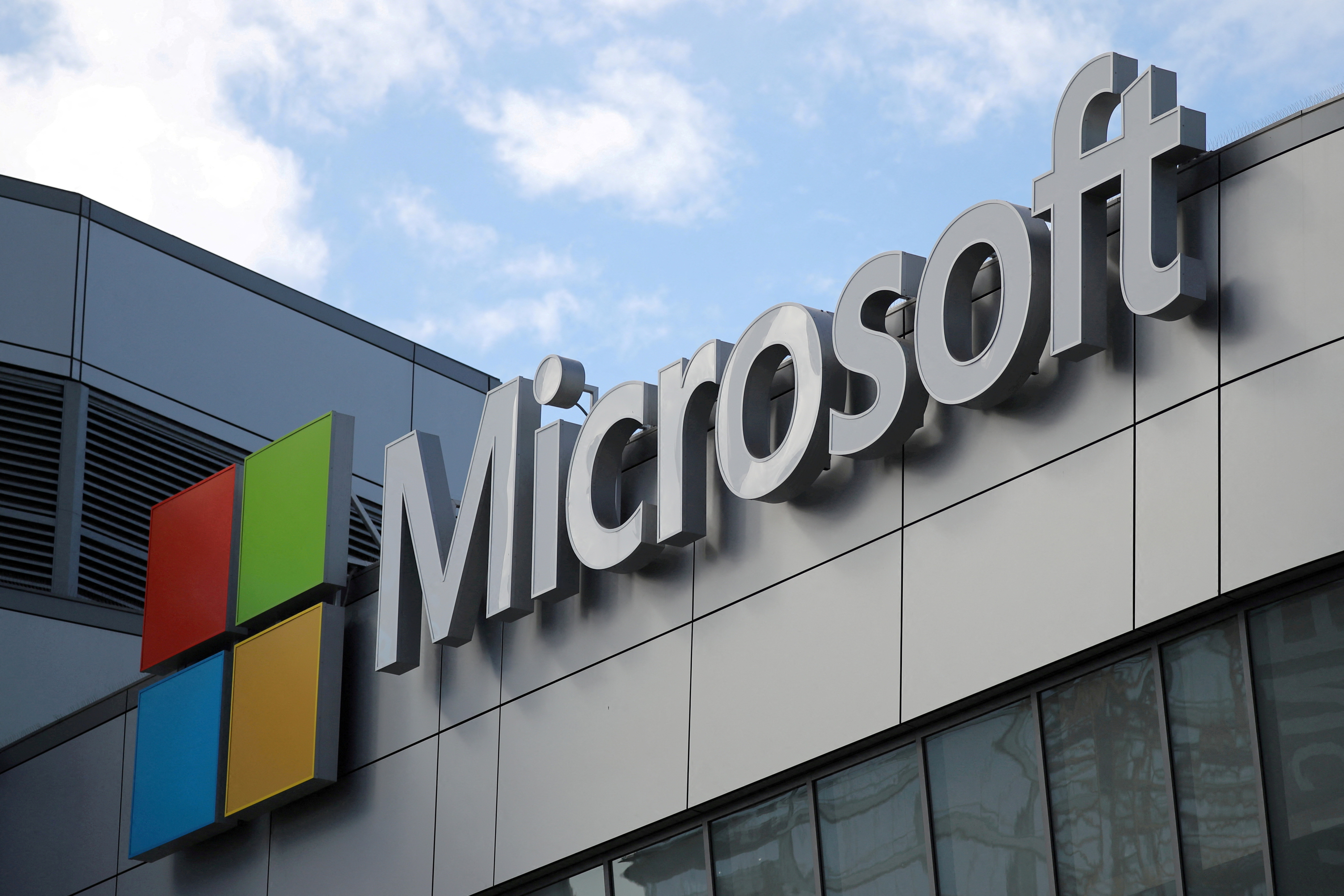 FILE PHOTO: A Microsoft logo is seen in Los Angeles, California U.S. November 7, 2017. REUTERS/Lucy Nicholson/File Photo