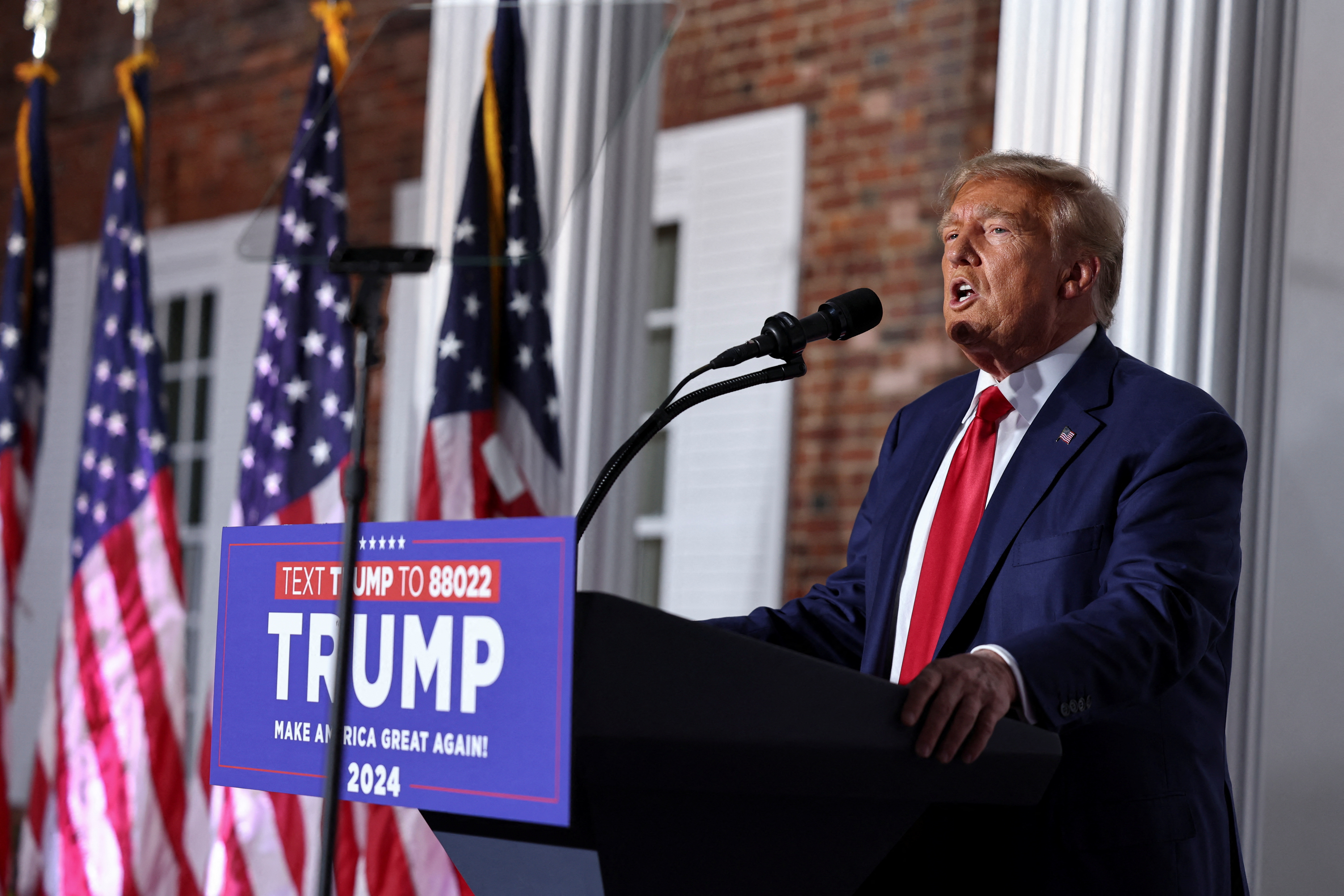 FILE PHOTO: Former U.S. President Donald Trump delivers remarks during an event following his arraignment on classified document charges, at Trump National Golf Club, in Bedminster, New Jersey, U.S., June 13, 2023. REUTERS/Amr Alfiky/File Photo