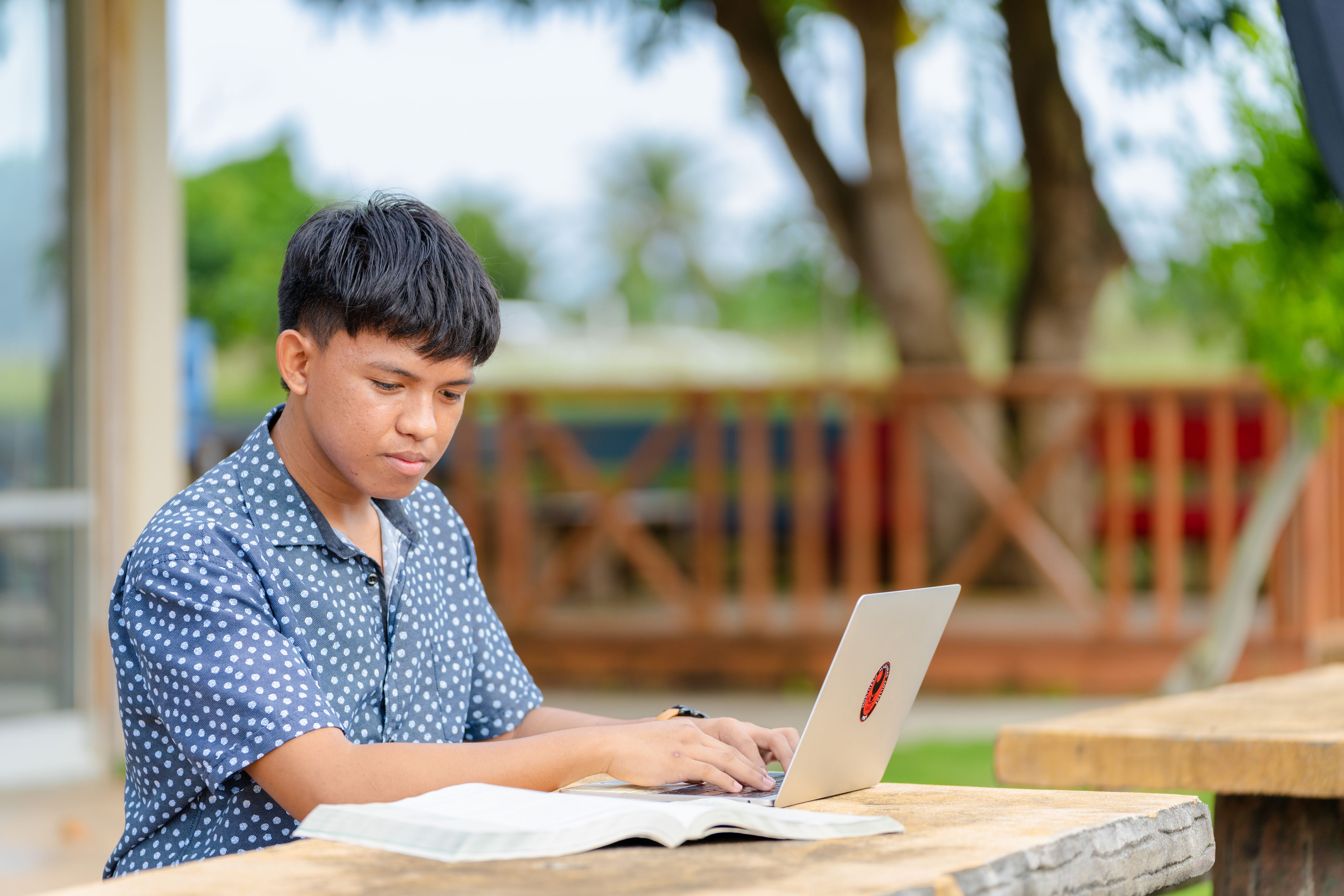 Local employers are invited to use Northern Marianas College’s newest online recruiting platform, Handshake, and connect with NMC students and graduates looking for employment.