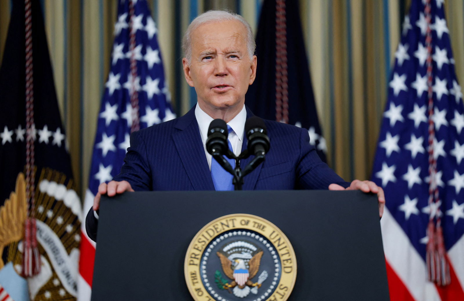U.S. President Joe Biden discusses the 2022 U.S. midterm election results during a news conference in the State Dining Room at the White House in Washington, U.S., November 9, 2022. REUTERS/Tom Brenner/File Photo