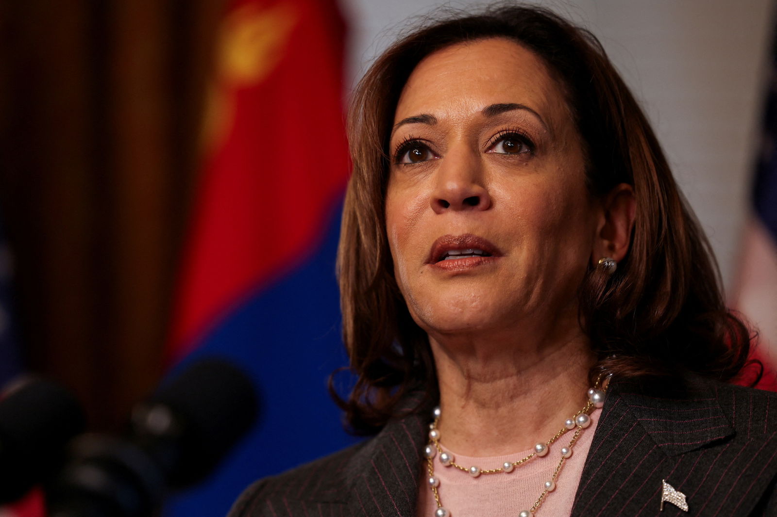 U.S. Vice President Kamala Harris speaks with Mongolia’s Prime Minister Oyun-Erdene Luvsannamsrai at her ceremonial office, in the Eisenhower Executive Office Building, on the White House campus in Washington, U.S., August 2, 2023. REUTERS/Kevin Wurm/File Photo