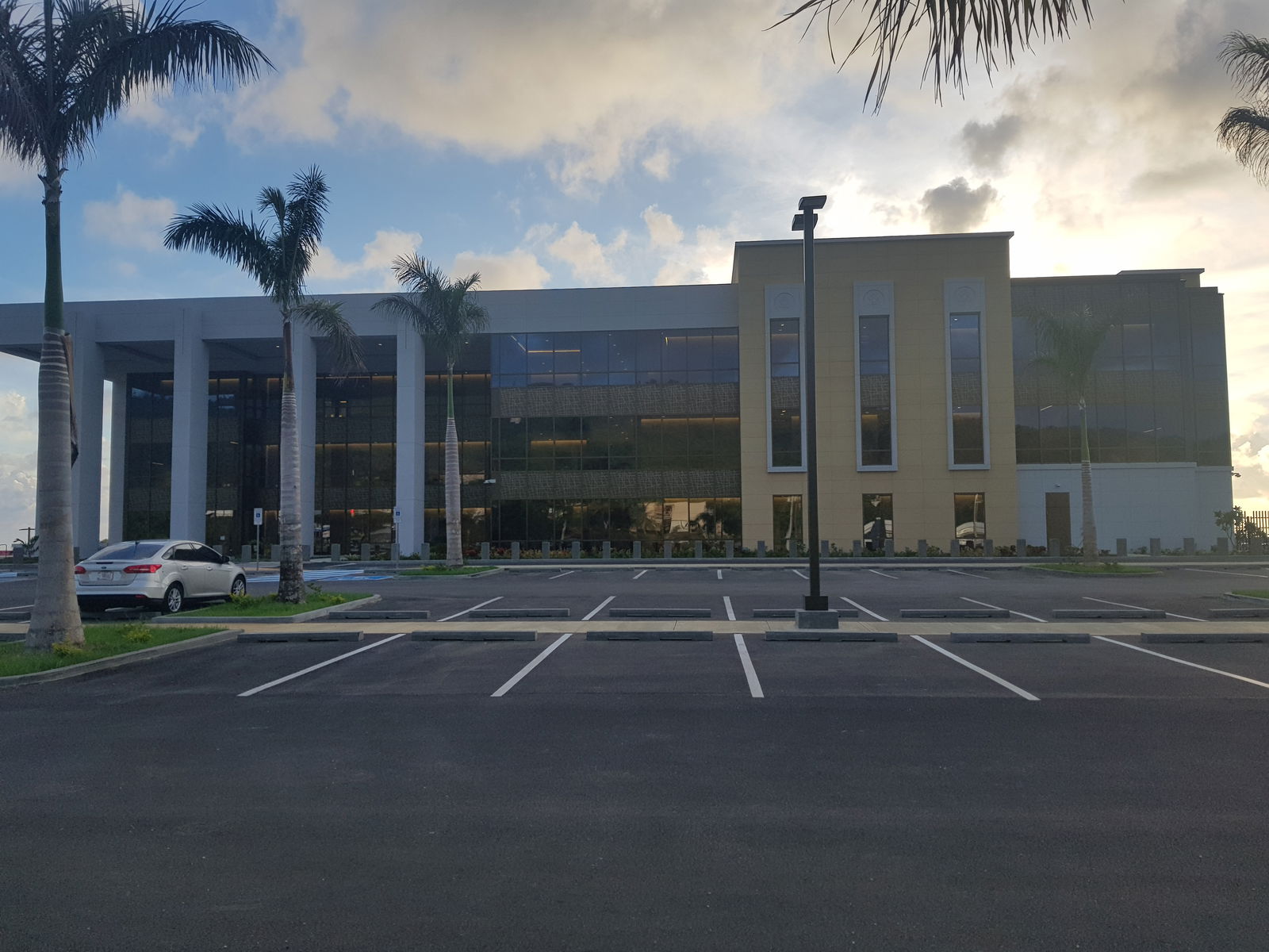 The United States Courthouse in Gualo Rai, Saipan.