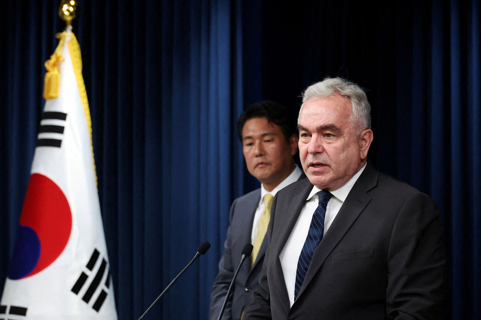 U.S. National Security Council Coordinator for Indo-Pacific Affairs Kurt Campbell speaks as Principal Deputy National Security Adviser Kim Tae-hyo looks on during a press conference at the Presidential Office in Seoul, South Korea, July 18, 2023. REUTERS/Kim Hong-Ji/Pool/File Photo