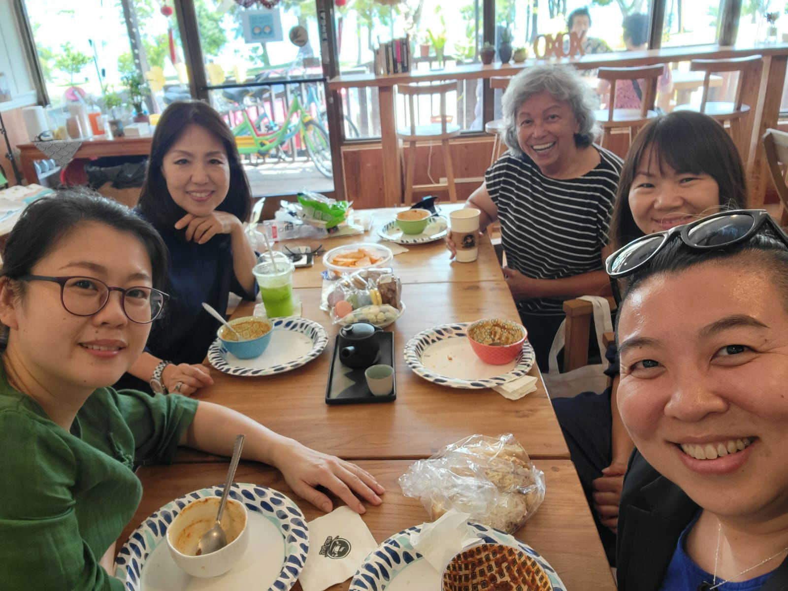 Former Marianas Visitor Authority chairwoman, Marian Aldan-Pierce, third right, and friends join Stay Cafe owner Lily Yu.