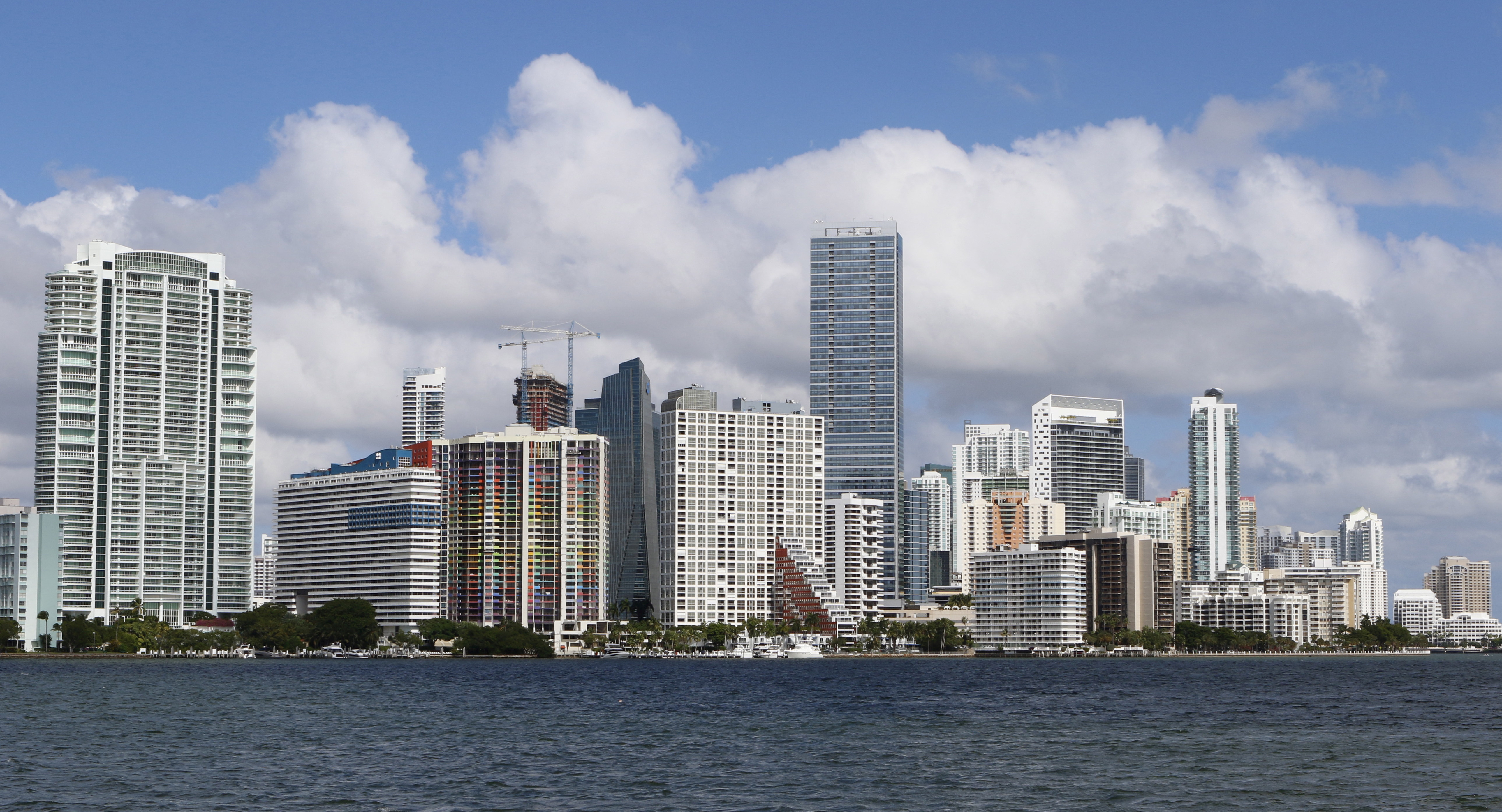 The downtown skyline of Miami, Florida November 5, 2015. With little land left to build on between the Everglades and the Atlantic Ocean, Miami developers are going vertical, converting the city from a sprawling suburbia to a dense metropolis. Picture taken November 5, 2015.