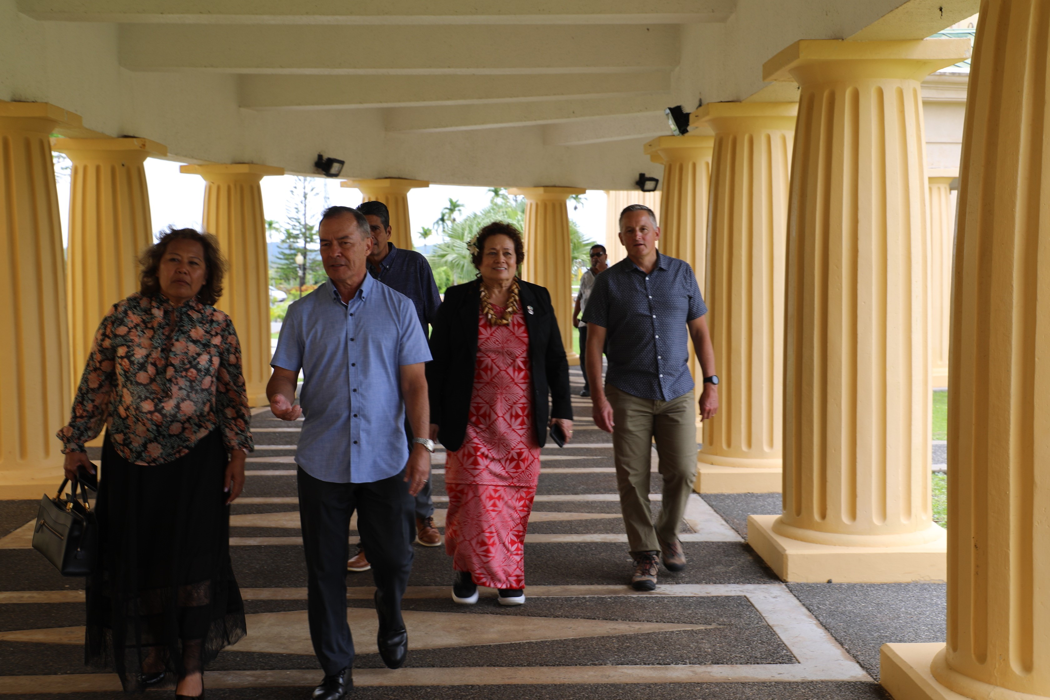 U.S. lawmakers and Palau officials at the Palau National Congress.