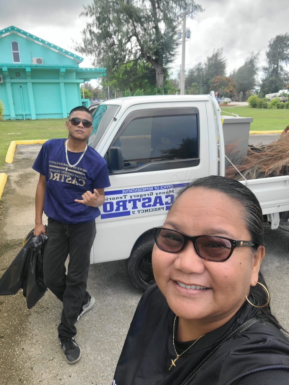 De Paul “Amu” Itibus with Library Director Erlinda Naputi.