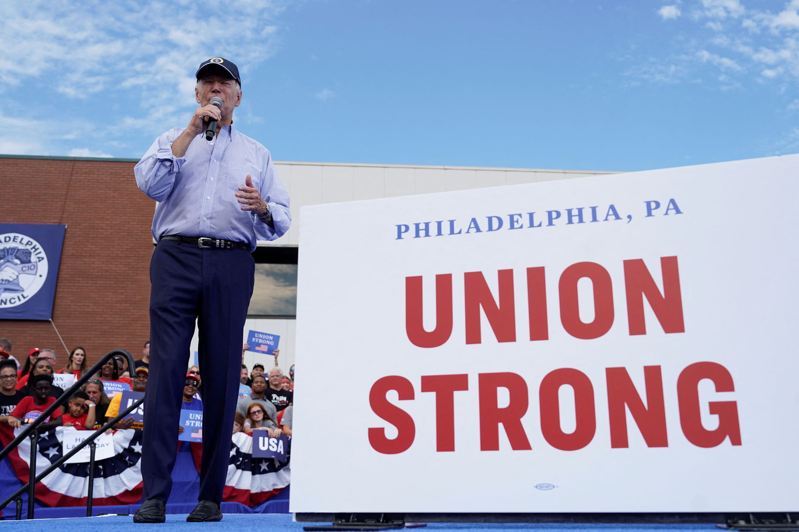 U.S. President Joe Biden delivers remarks celebrating Labor Day and honoring America’s workers and unions at the Annual Tri-State Labor Day Parade at Sheet Metal Workers' Local Union 19, in Philadelphia, Pennsylvania, U.S., September 4, 2023. REUTERS/Joshua Roberts