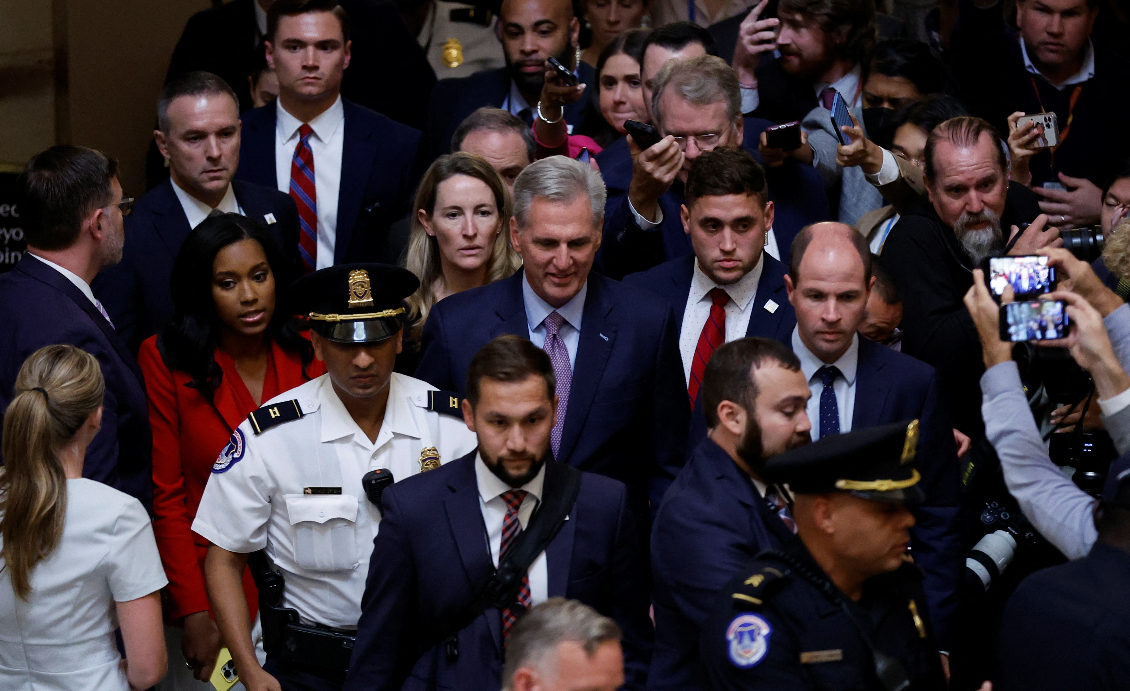 U.S. House Speaker Kevin McCarthy (R-CA) walks back to his office after a motion to vacate the chair of Speaker of the House and end McCarthy's continued leadership passed by a vote of 216-210, at the U.S. Capitol in Washington, U.S. October 3, 2023. REUTERS/Jonathan Ernst
