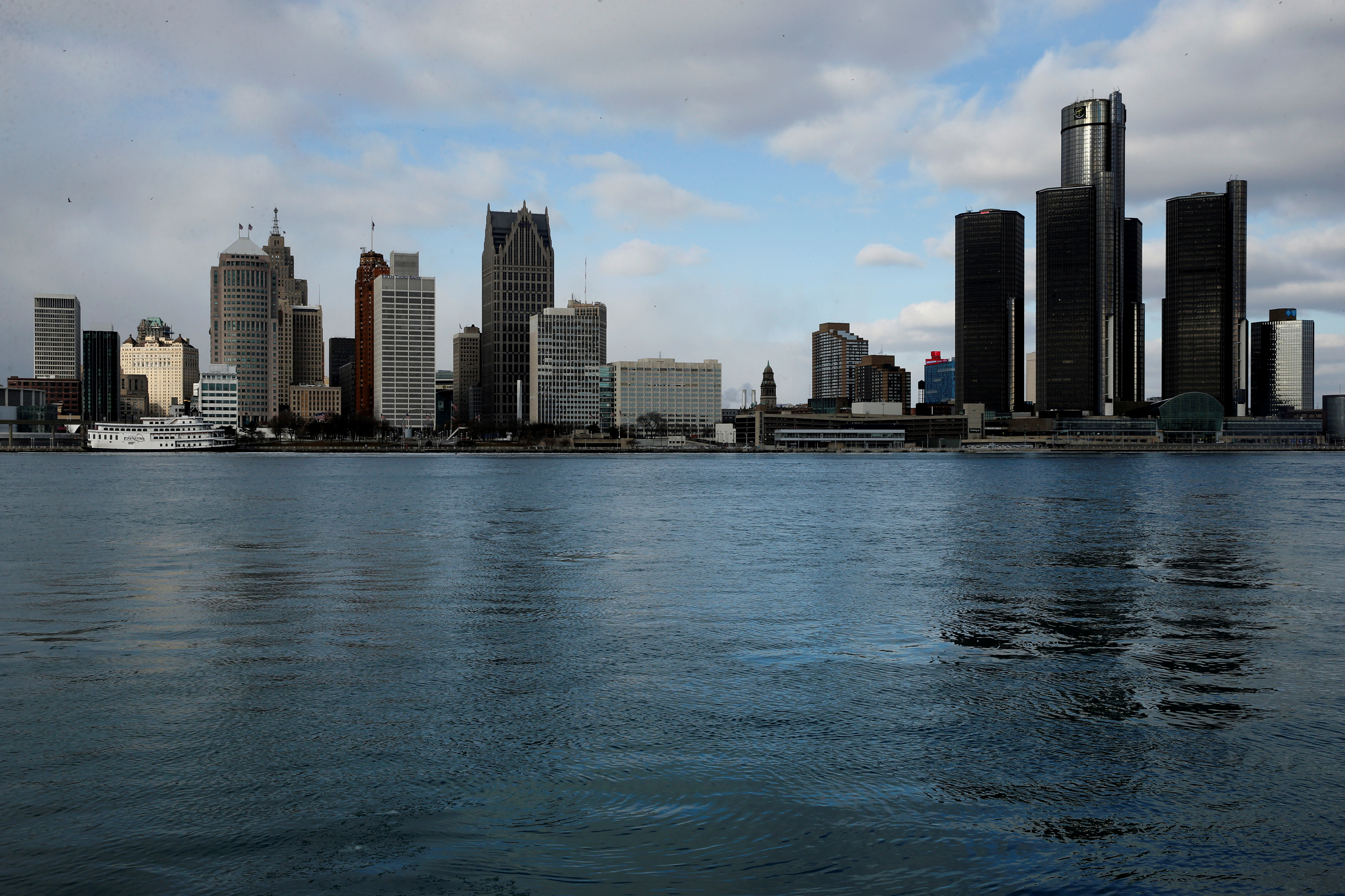 A general view of the Detroit skyline, dominated by General Motors headquarters (R), is seen from Windsor, Onatario, Canada January 14, 2018. 