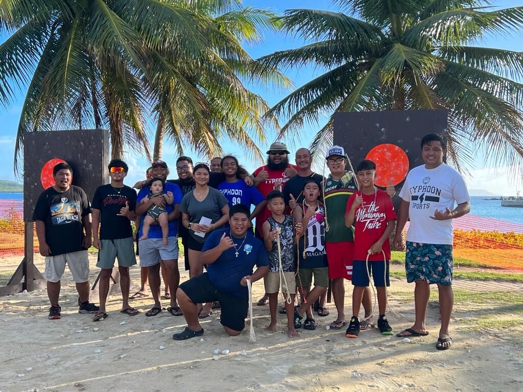 A group shot of the sling competitors at the Gineptin Ha'anen Taga Festival