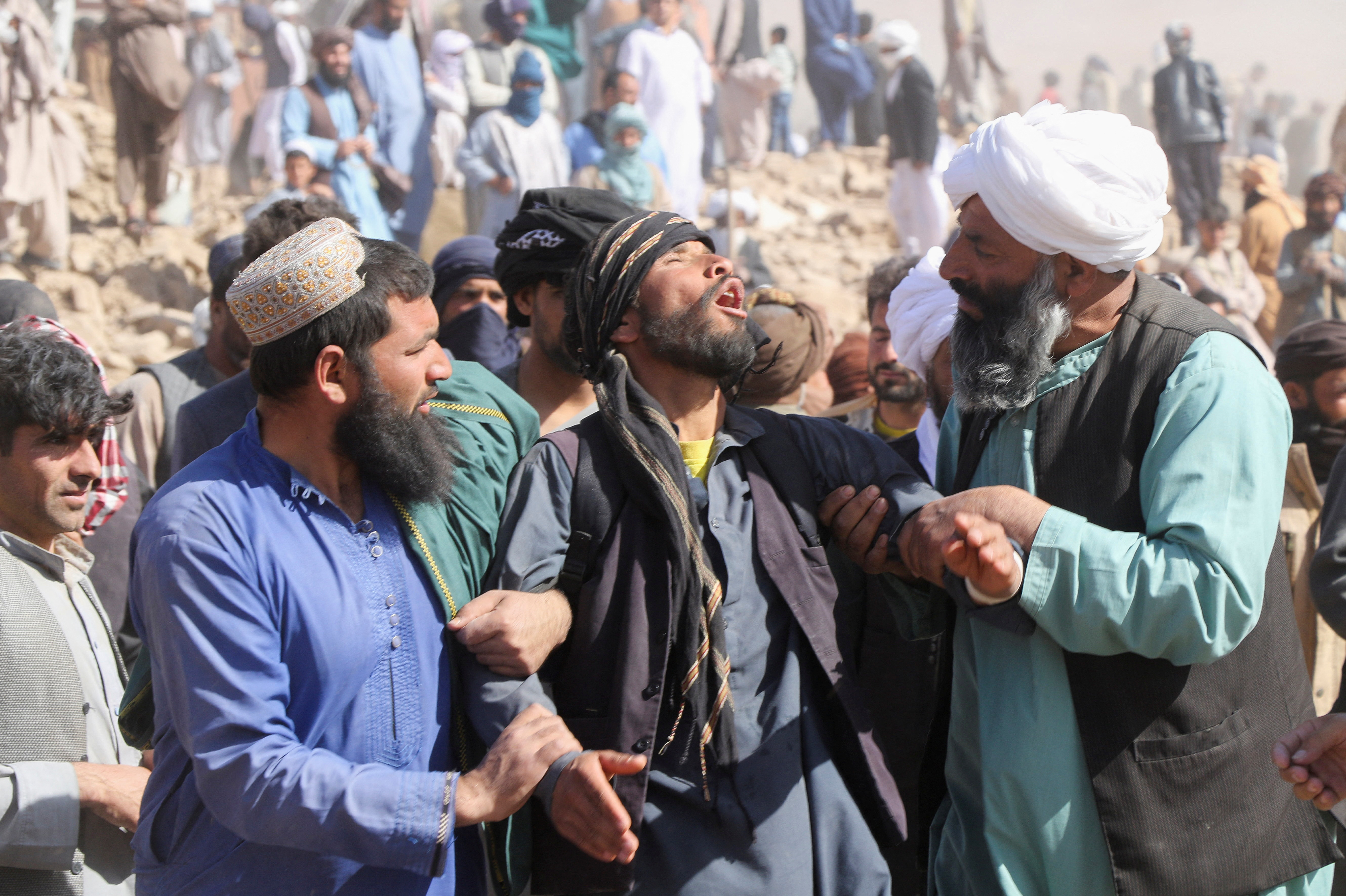 A man reacts in the aftermath of an earthquake in the district of Zendeh Jan, in Herat, Afghanistan October 8, 2023. 