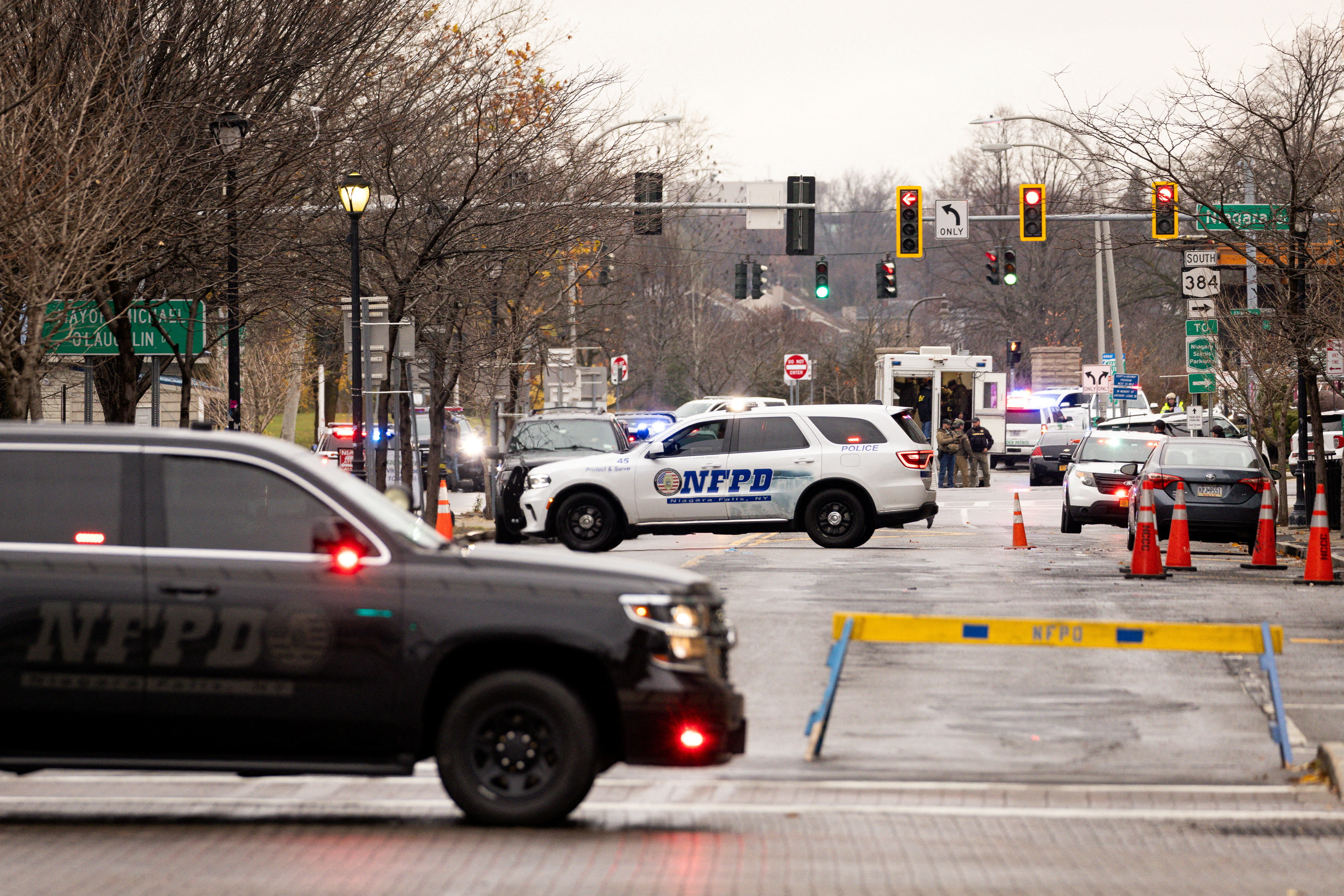 Police blockade roads after an incident at the Rainbow Bridge U.S. border crossing with Canada, in Niagara Falls, New York, U.S. November 22, 2023. 