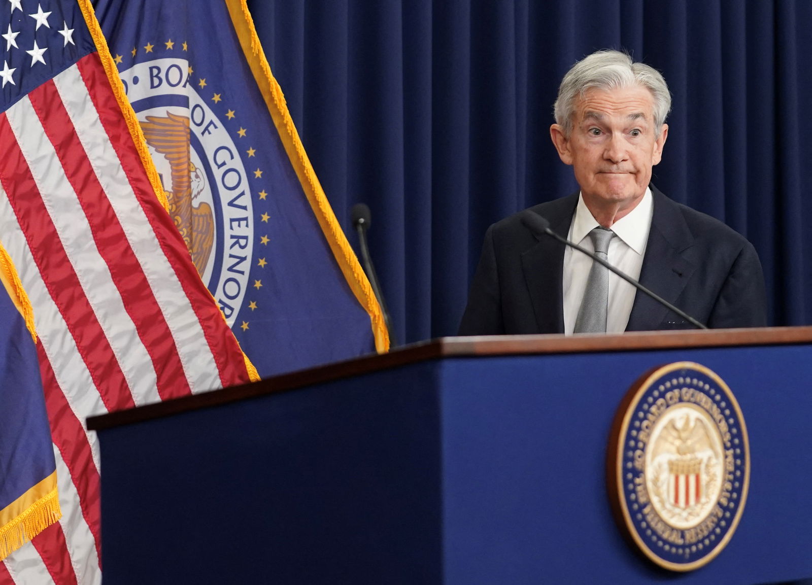 Federal Reserve Board Chairman Jerome Powell arrives to hold a press conference following a closed two-day meeting of the Federal Open Market Committee on interest rate policy at the Federal Reserve in Washington, D.C., Nov. 1, 2023.