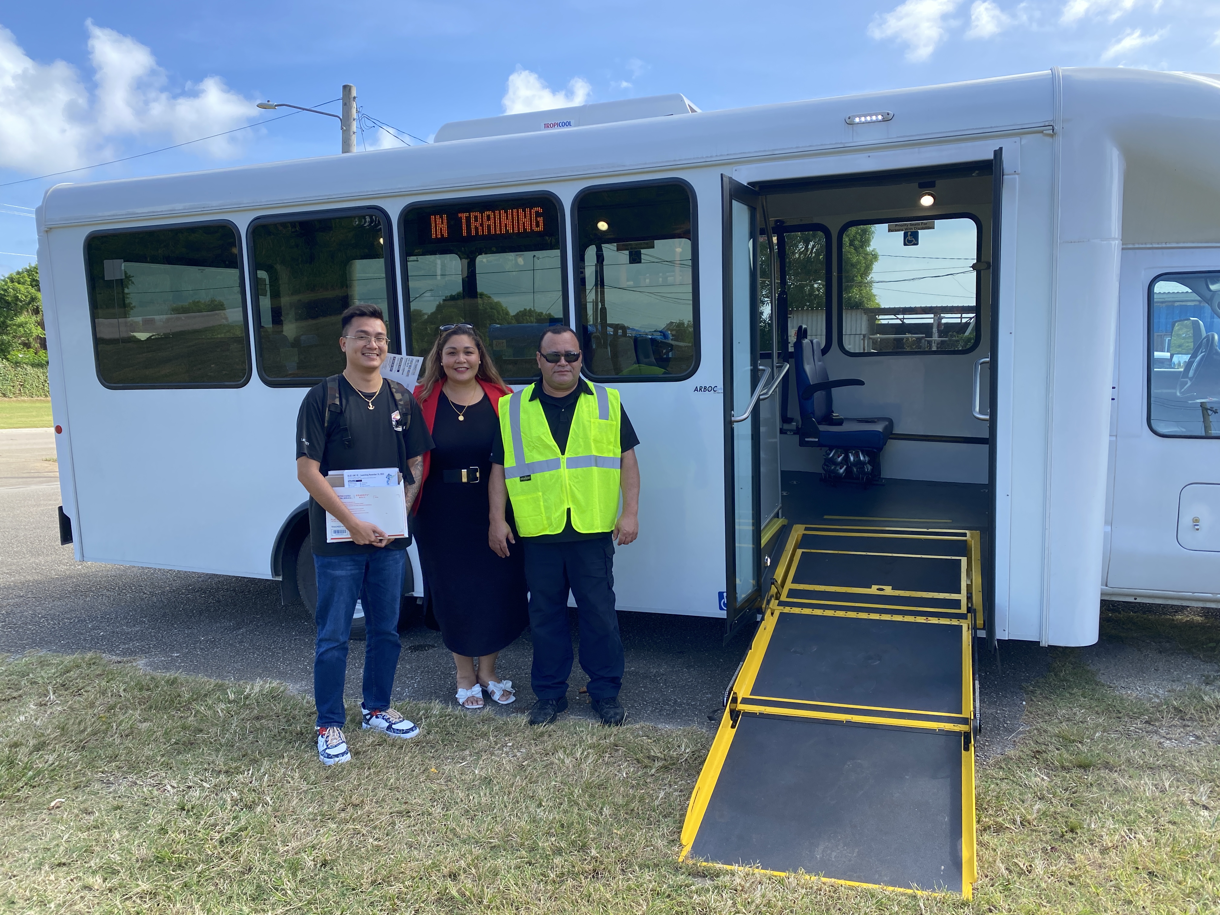 From left, Nicolas Aldan, Alfreda Camacho Maratita, and Ernie Bell, the bus driver.