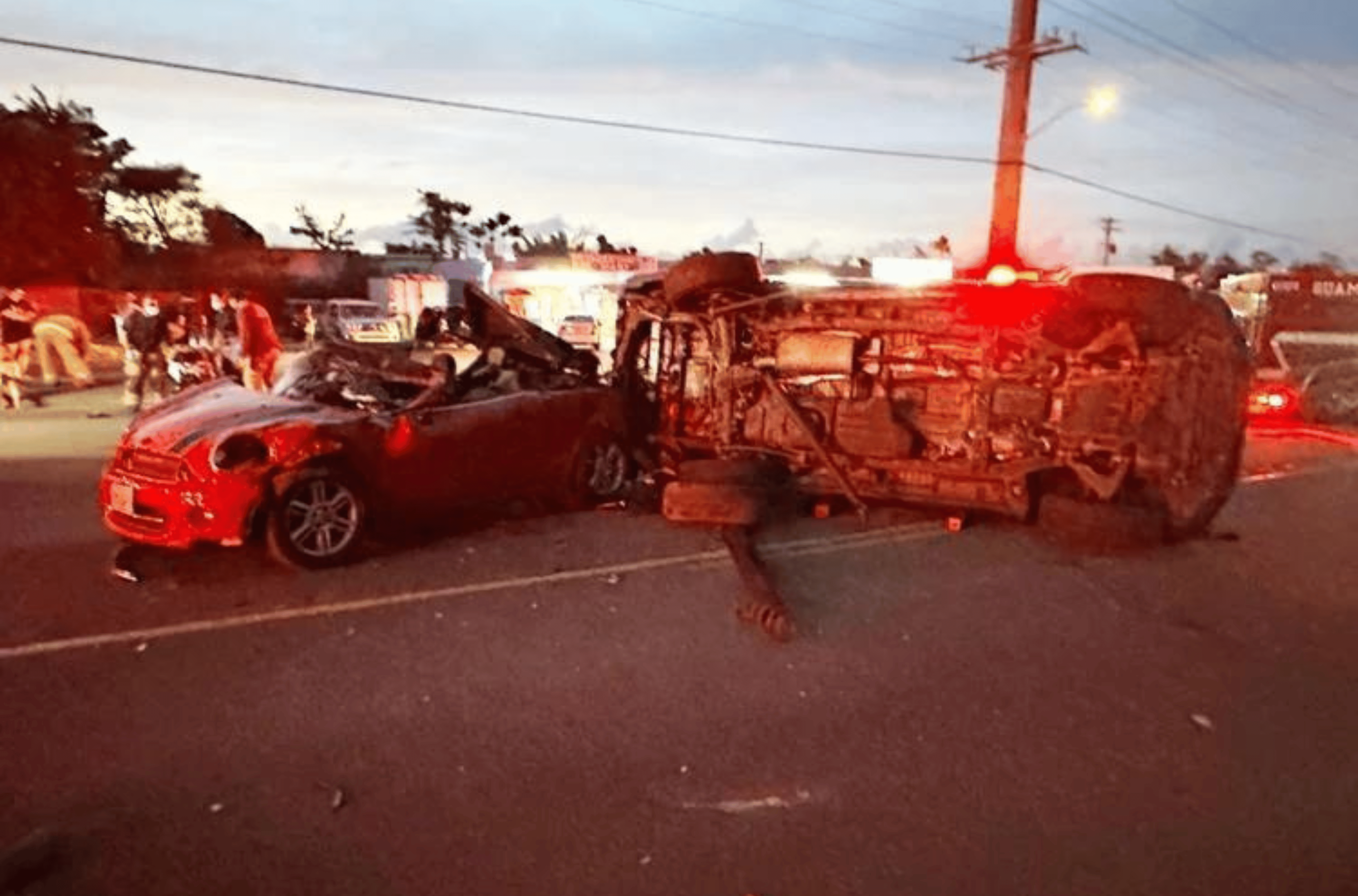Guam Fire Department personnel responded to a major crash along Route 10 Thursday afternoon. The crash involved three vehicles and six occupants in total. 