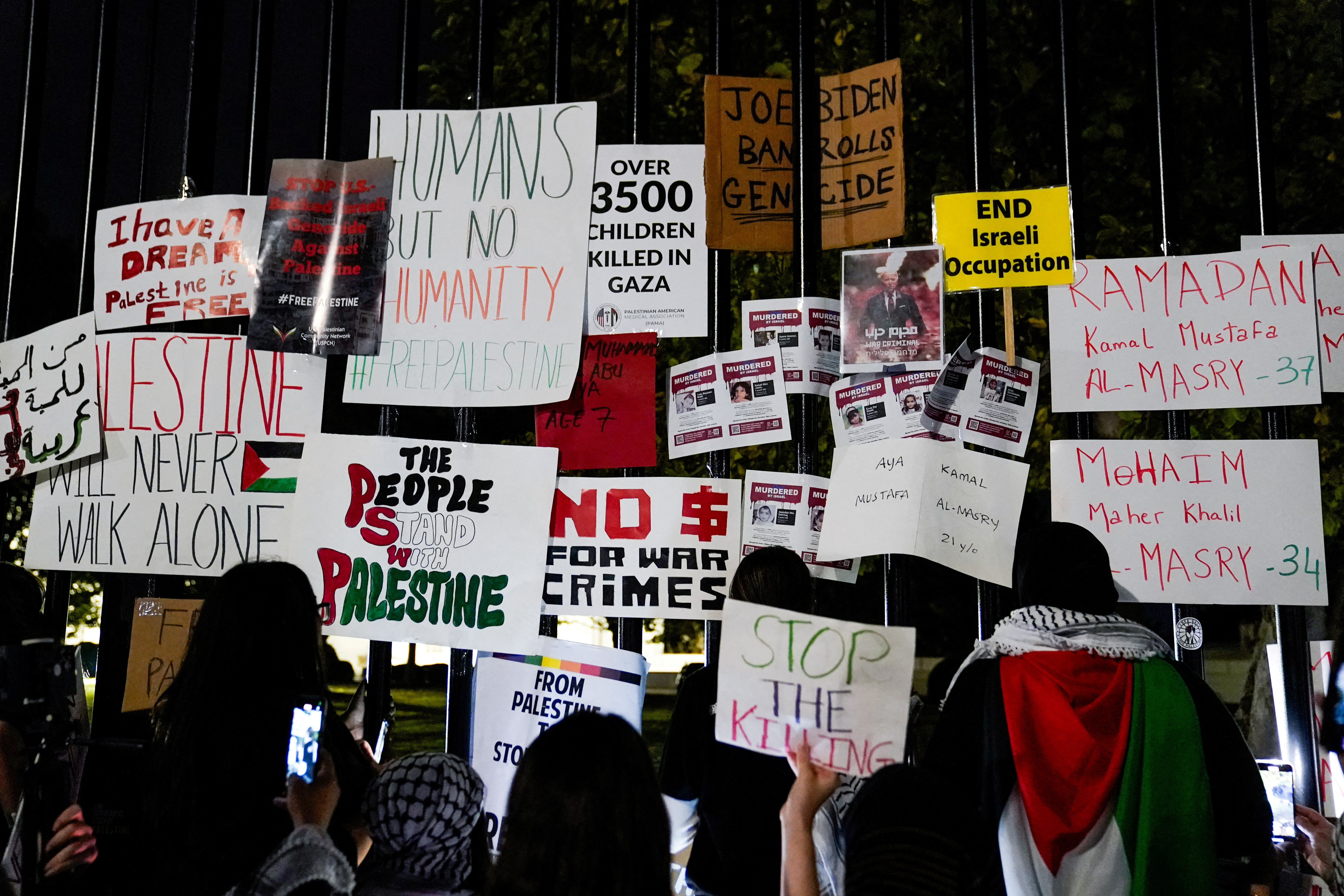 Demonstrators rally outside the White House in support of Palestinians in Gaza, amid the ongoing conflict between Israel and Hamas, in Washington, U.S., Nov. 4, 2023. 