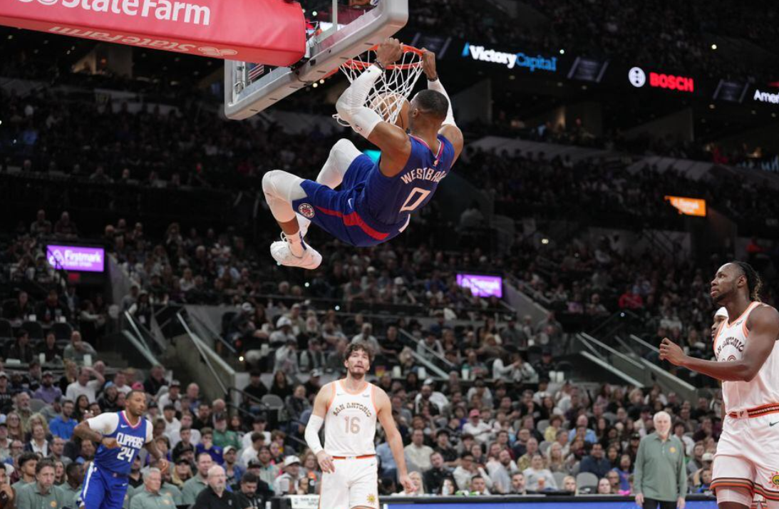 LA Clippers guard Russell Westbrook (0) dunks in the first half against the San Antonio Spurs at the Frost Bank Center in Antonio, Texas, Nov. 20, 2023.