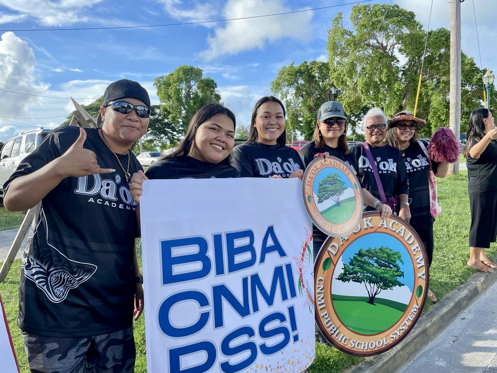 Da’ok Academy staff and personnel at the Garapan Fishing Base.