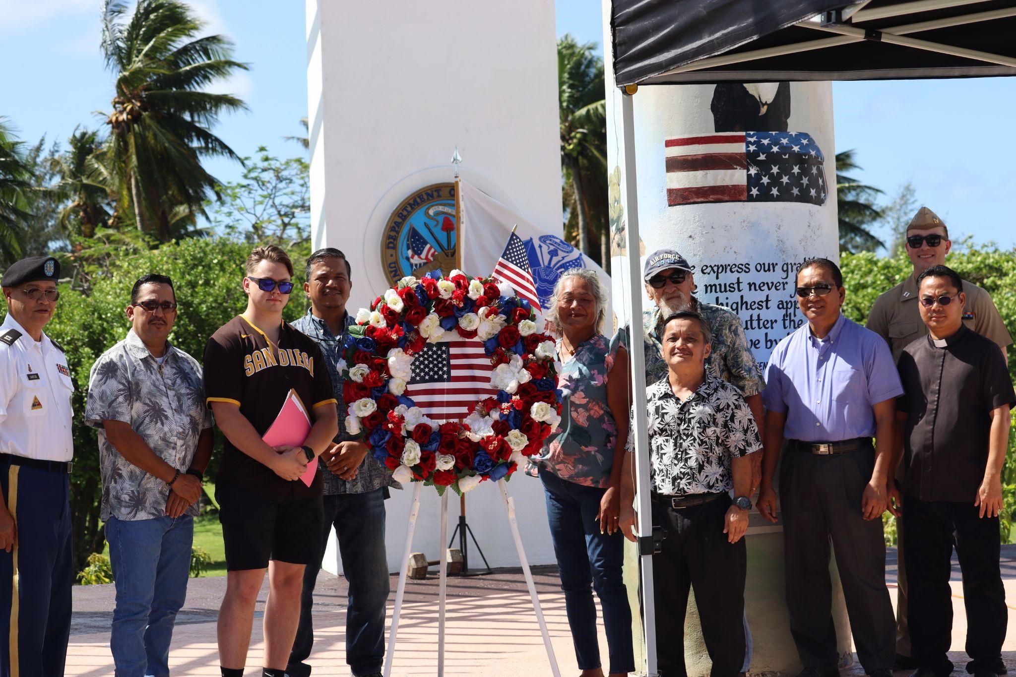 The presentation of wreath.