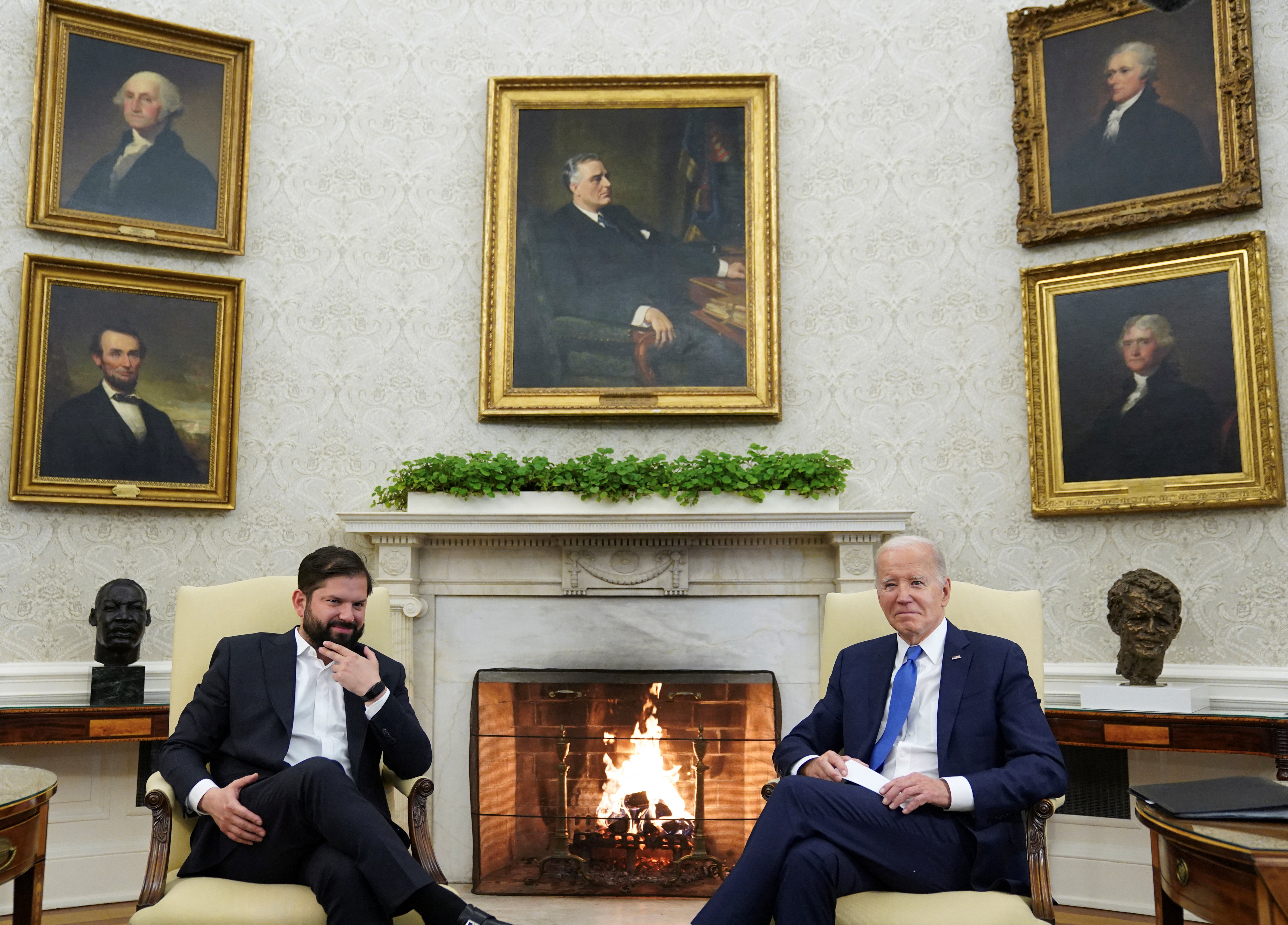 U.S. President Joe Biden meets with Chilean President Gabriel Boric in the Oval Office of the White House in Washington, U.S., November 2, 2023. 