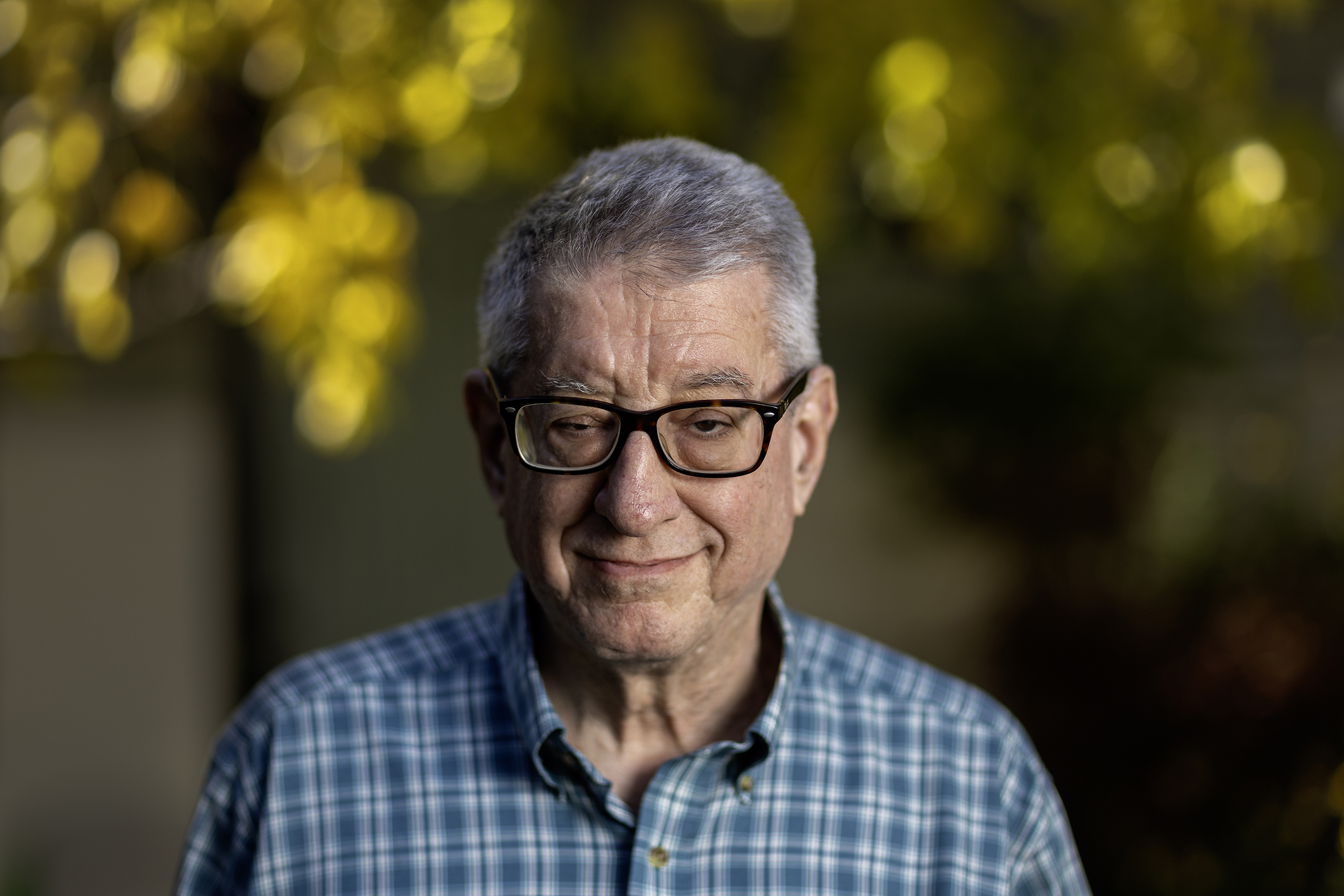 John Strauss, a USC economics professor, has been at the center of a brewing firestorm on campus over his comments about the militant group Hamas. He's seen in southern California on Tuesday, Nov. 14, 2023. (Allen J. Schaben/Los Angeles Times/TNS)