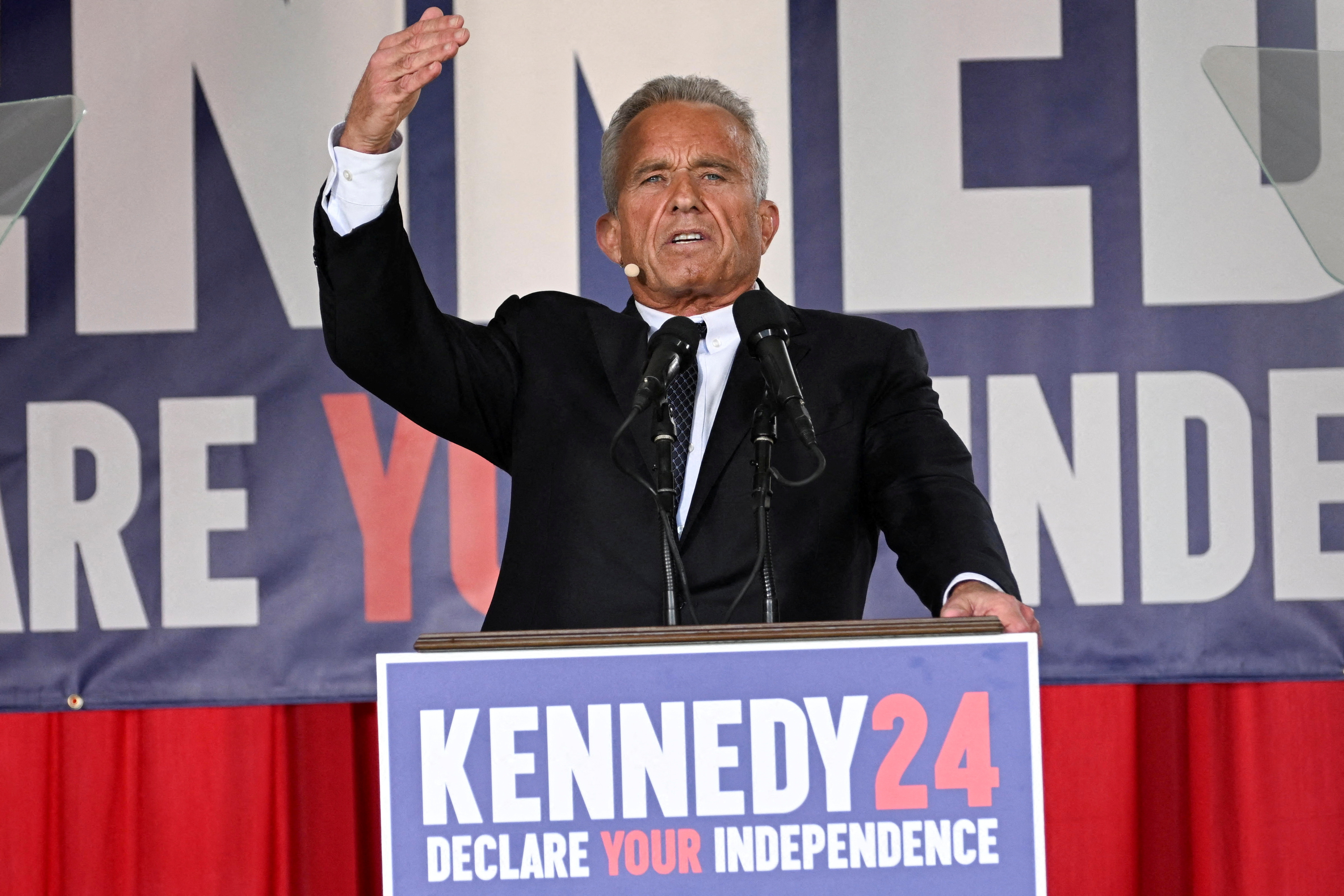 Robert F Kennedy Jr. announces his entry to the 2024 presidential race as an independent candidate in Philadelphia, Pennsylvania, U.S. October 9, 2023. 
