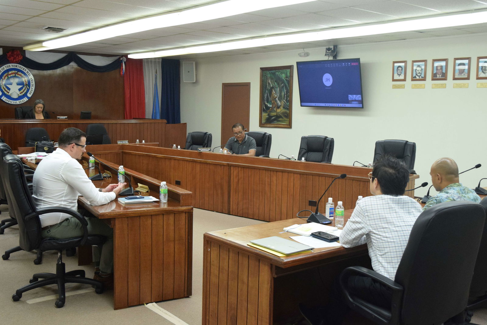 Senate President Edith Deleon Guerrero presides over a meeting with the officers and members of the Saipan Chamber of Commerce and the Hotel Association of the NMI in the Senate chamber on Wednesday.