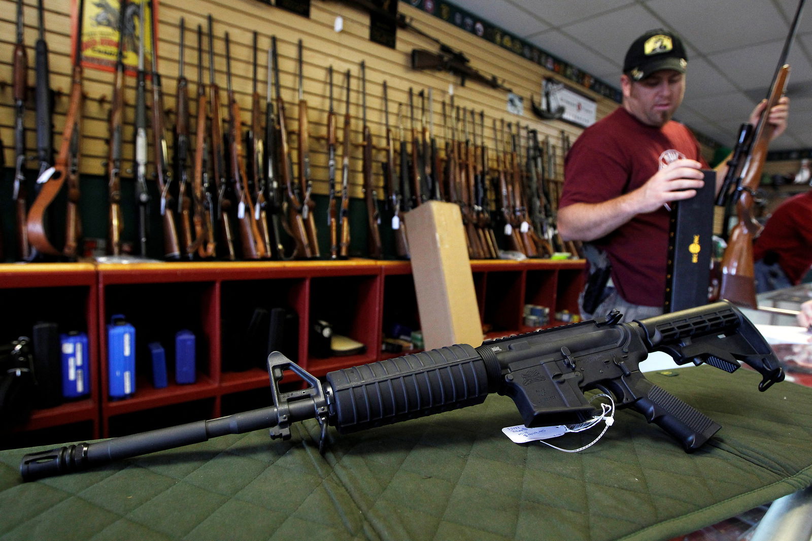 A Palmetto M4 assault rifle is seen at the Rocky Mountain Guns and Ammo store in Parker, Colorado July 24, 2012. 
