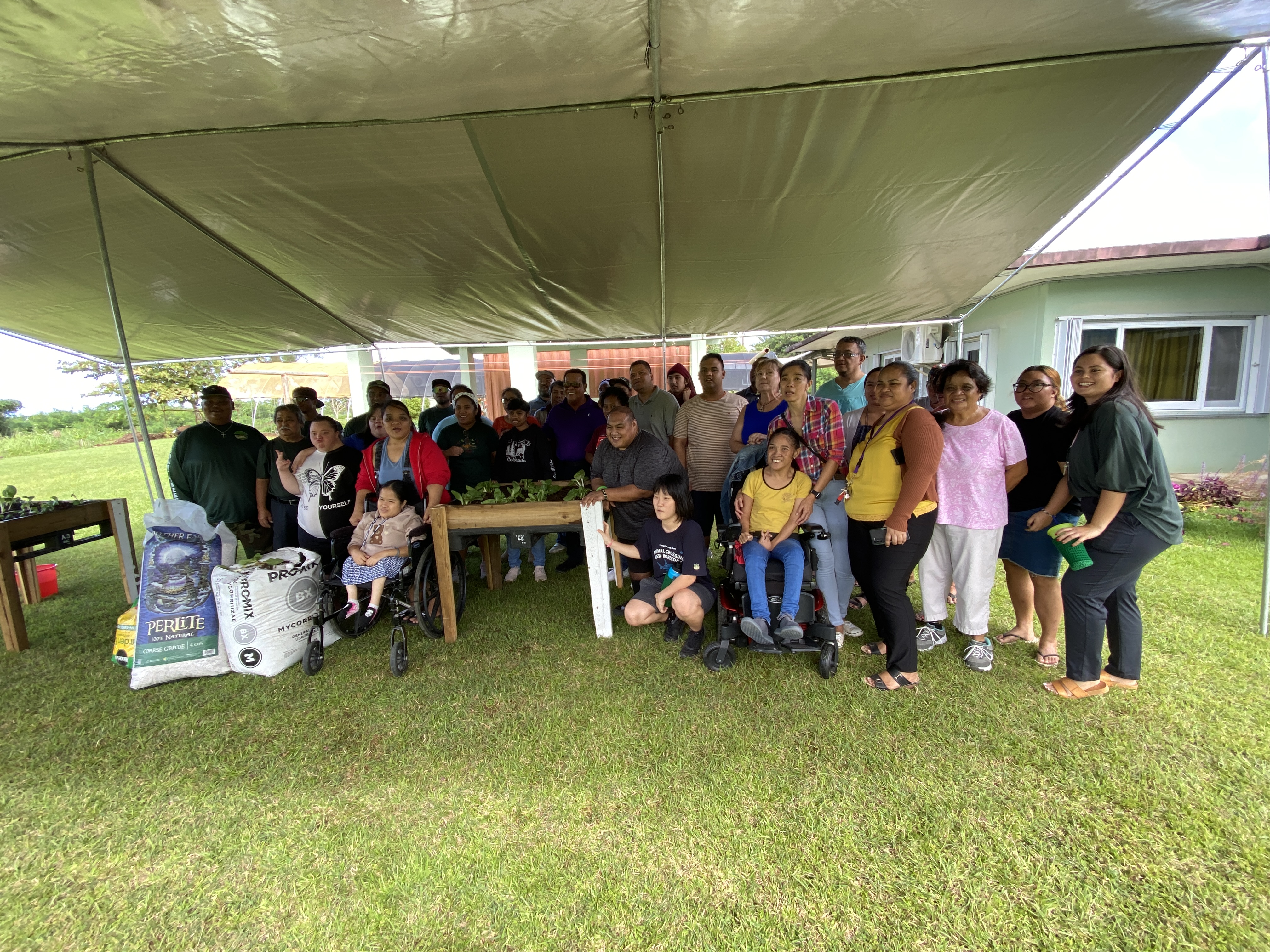 The Mayor’s Office of Saipan and the Division of Agriculture’s Specialty Crop Block Grant Program donated eight raised garden beds to the Center for Living Independently on Wednesday, Dec. 19, on Capital Hill.
