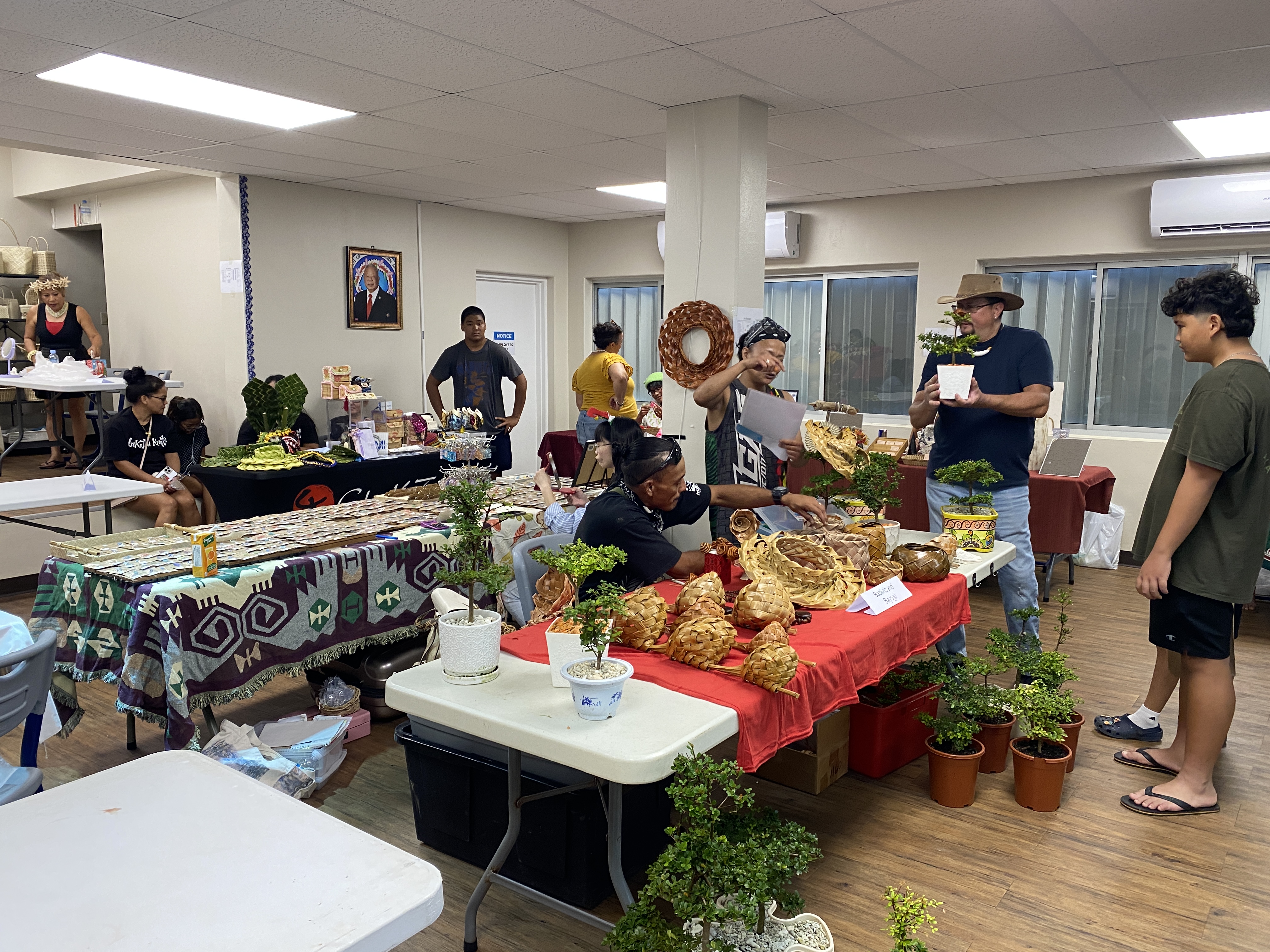 The holiday art bazaar and “swapmeet” took place at the Koblerville Youth Center.