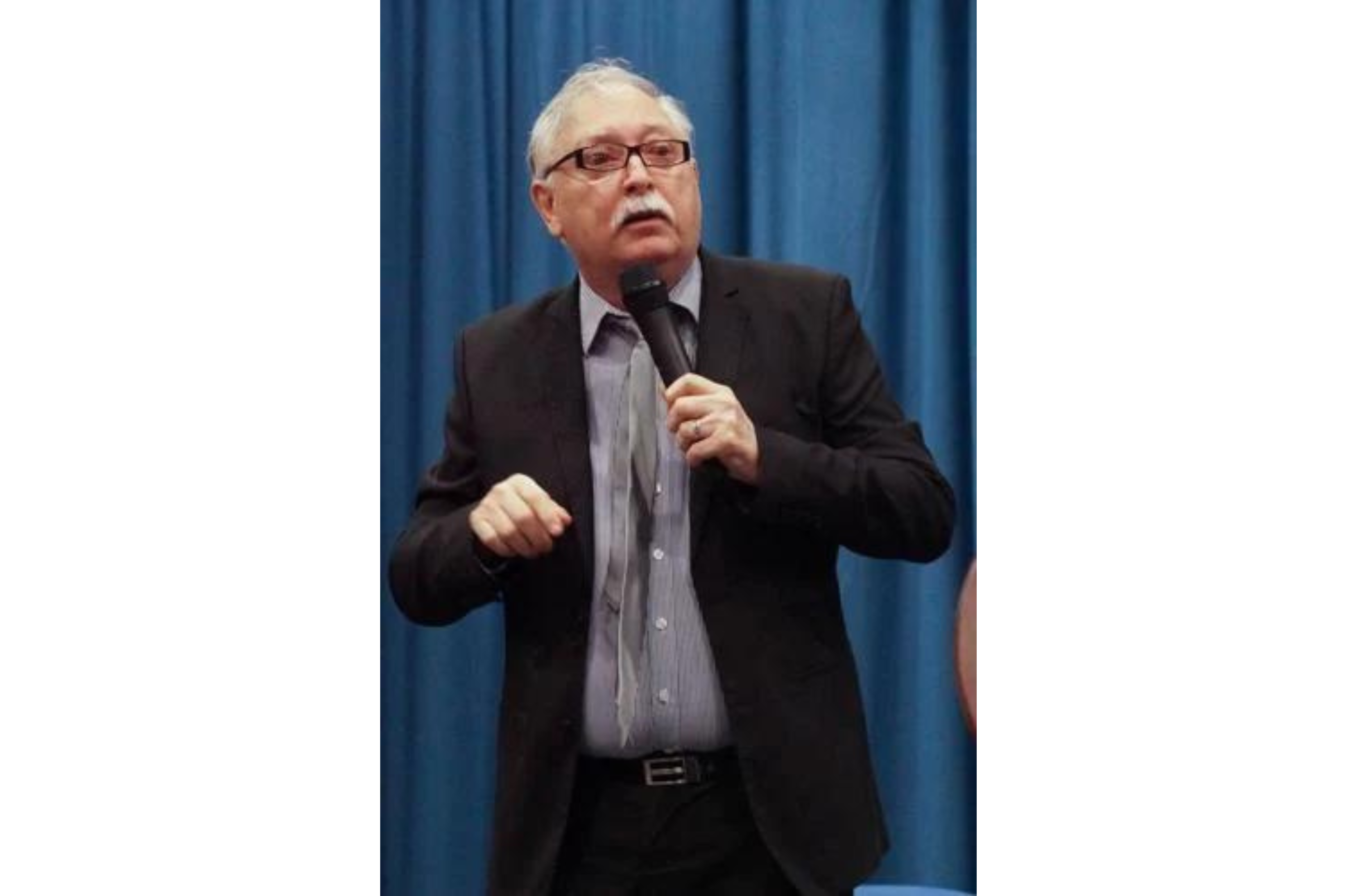 Then-candidate Gary Gumataotao answers questions at the 2018 attorney general candidate forum at the Guam Museum, Aug. 13, 2018, in Hagåtña. 