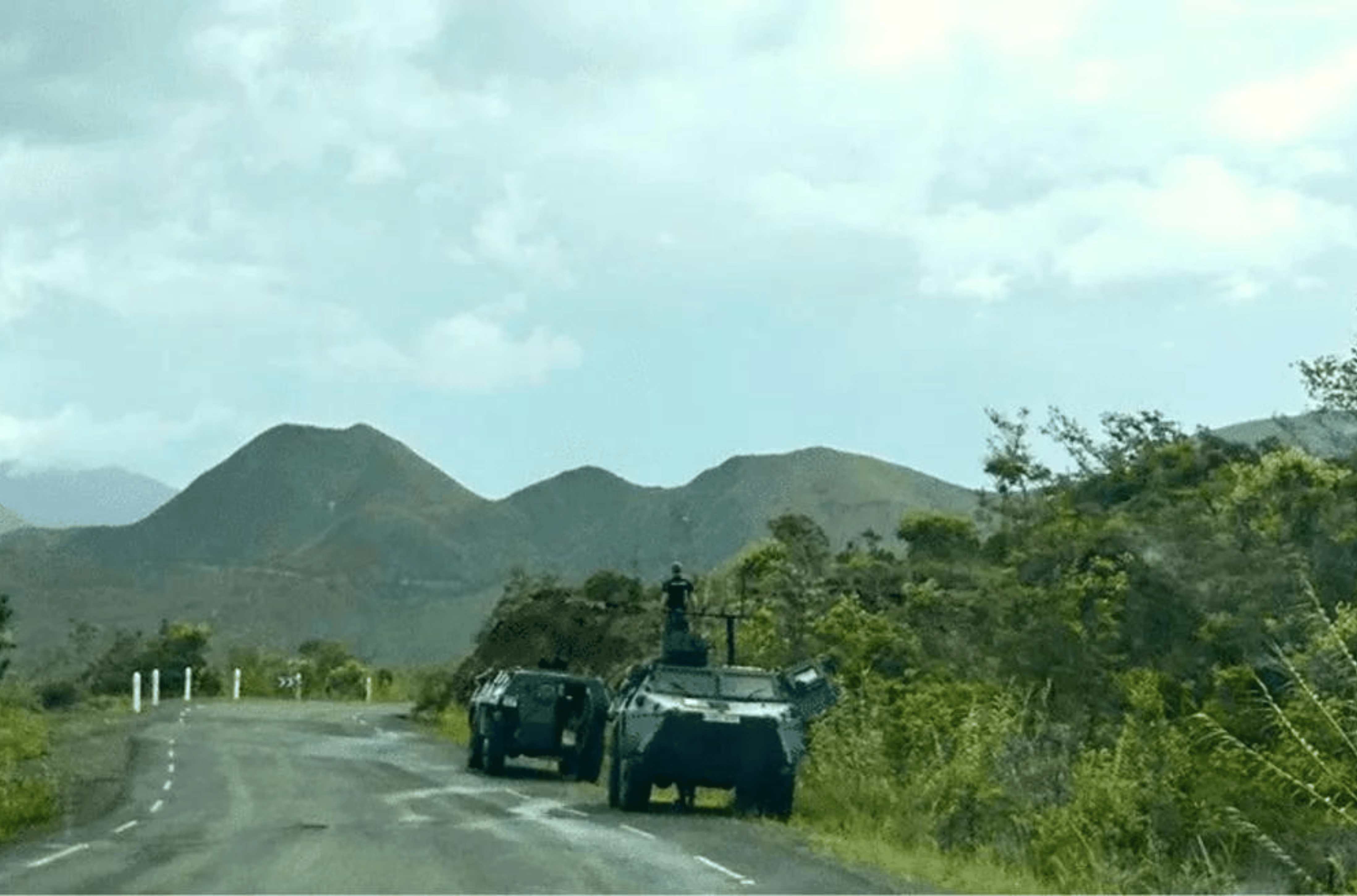 French gendarmes’s armoured vehicles en route to Yaté. 