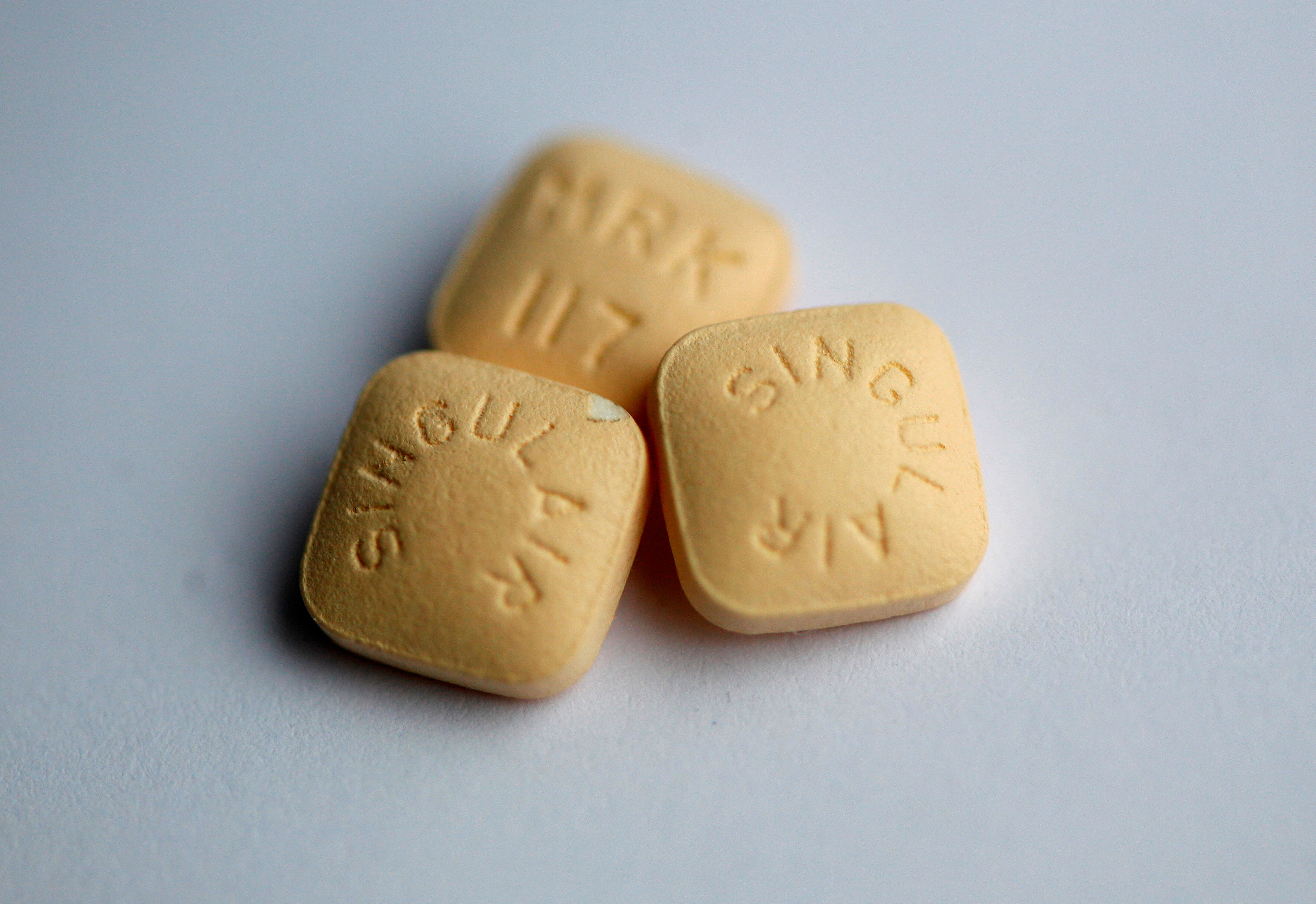 FILE PHOTO: A sample of the drug Singulair made by Merck & Co. is seen in New York March 9, 2009. 