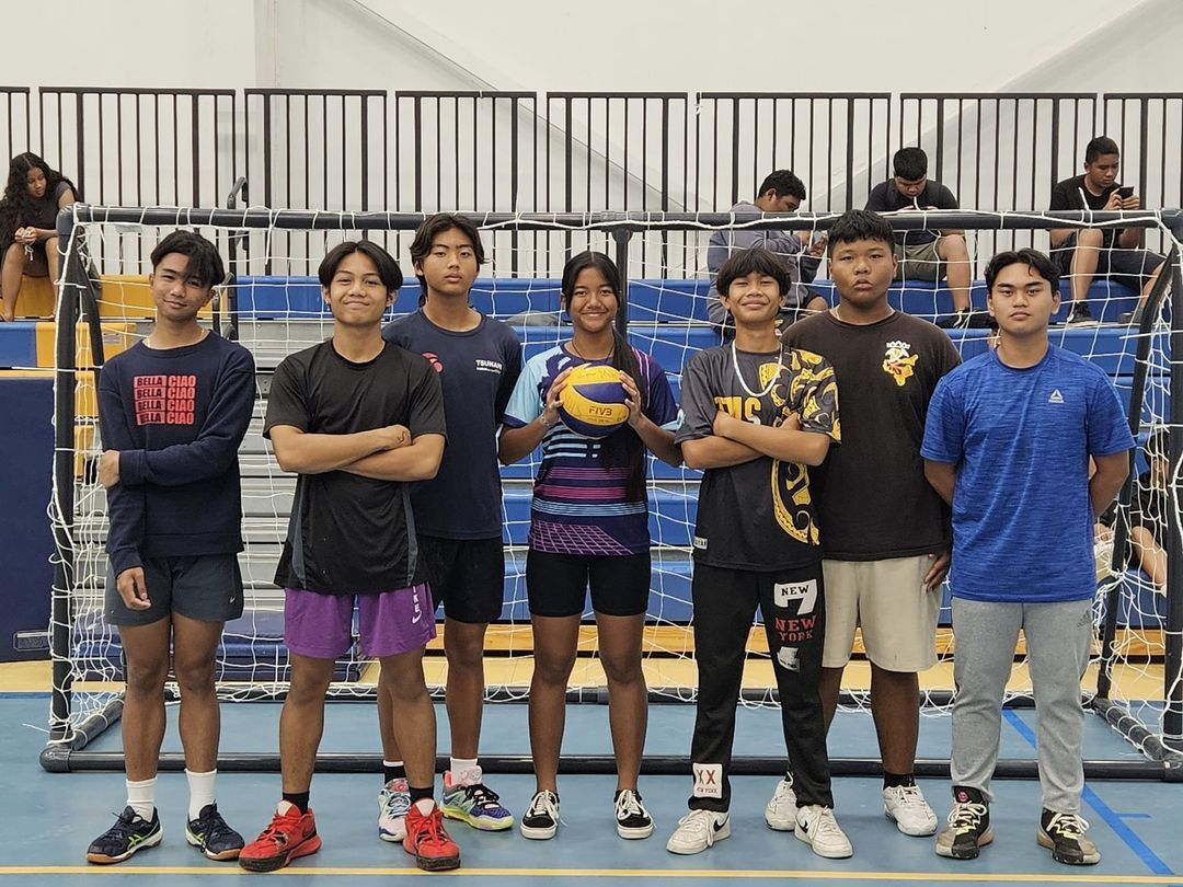 Team Aces pose for a photo.  