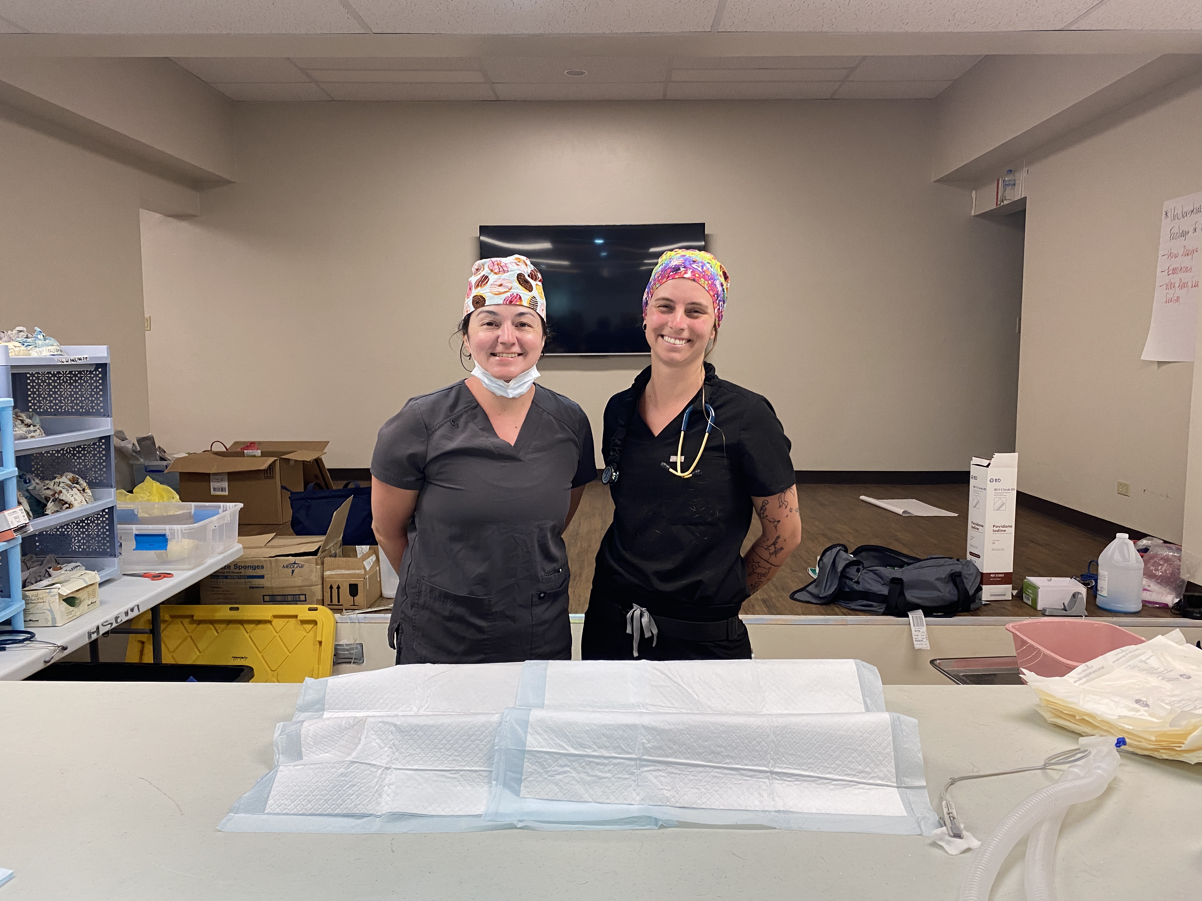 From left, Dr. Jessica Nelson and veterinarian technician Lauren Ruiz are on island to support the spay and neuter clinic conducted by the Saipan Humane Society at the Koblerville Community Center.