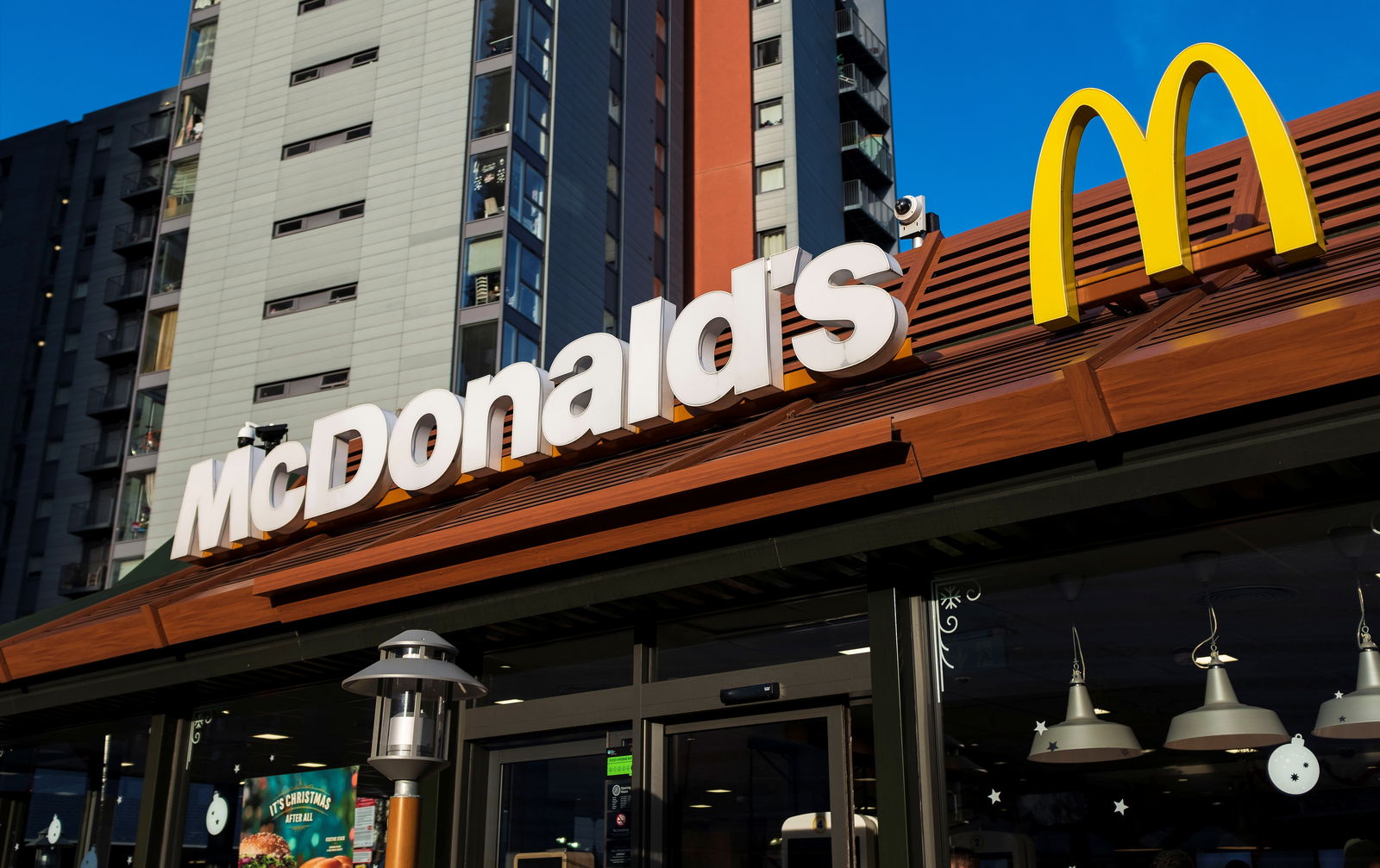 The McDonald's company logo is seen on the front of a restaurant in London, Britain, December 10, 2021. Picture taken December 10, 2021. 