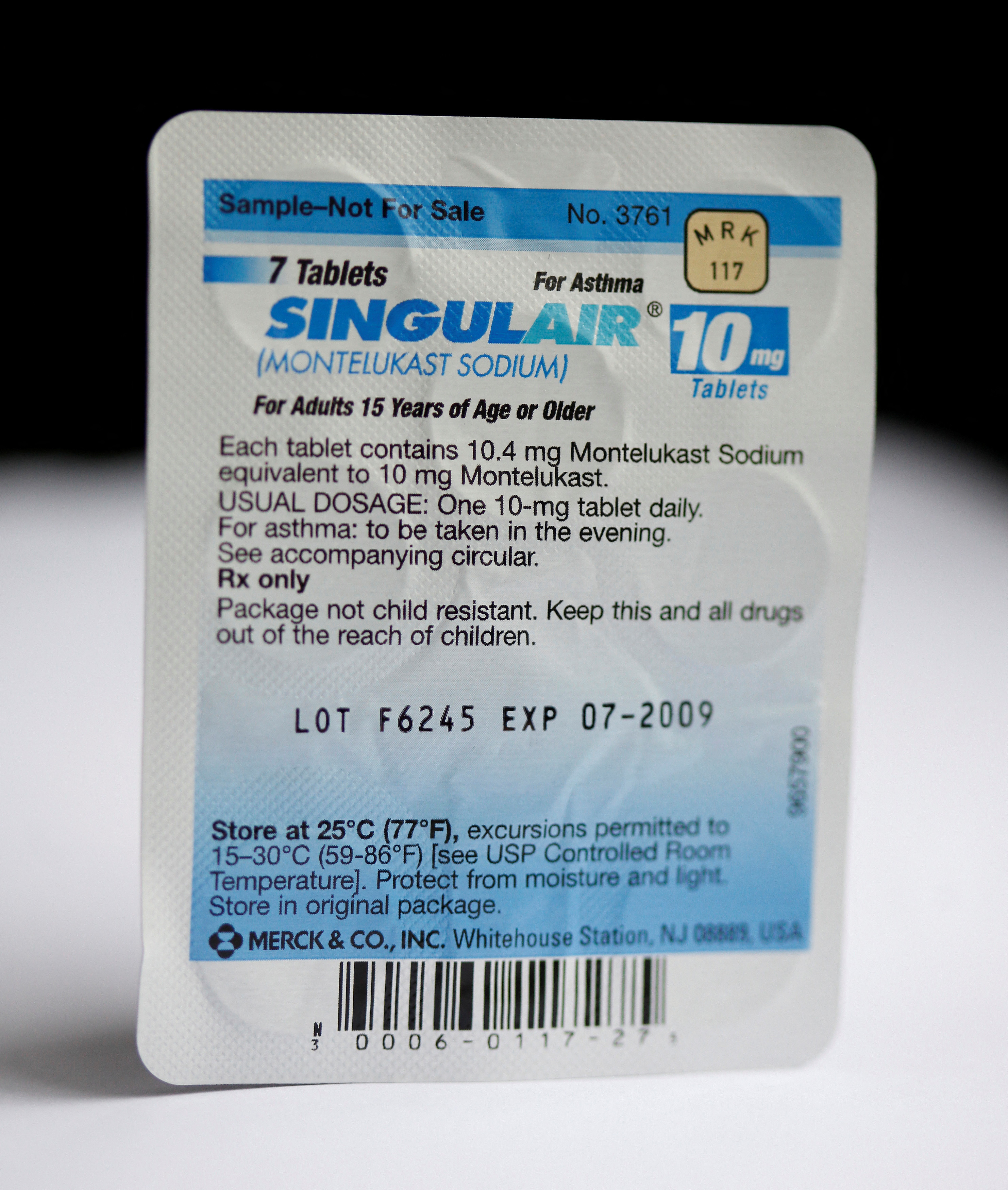 FILE PHOTO: A sample of the drug Singulair made by Merck & Co. Inc. is seen in New York March 9, 2009.