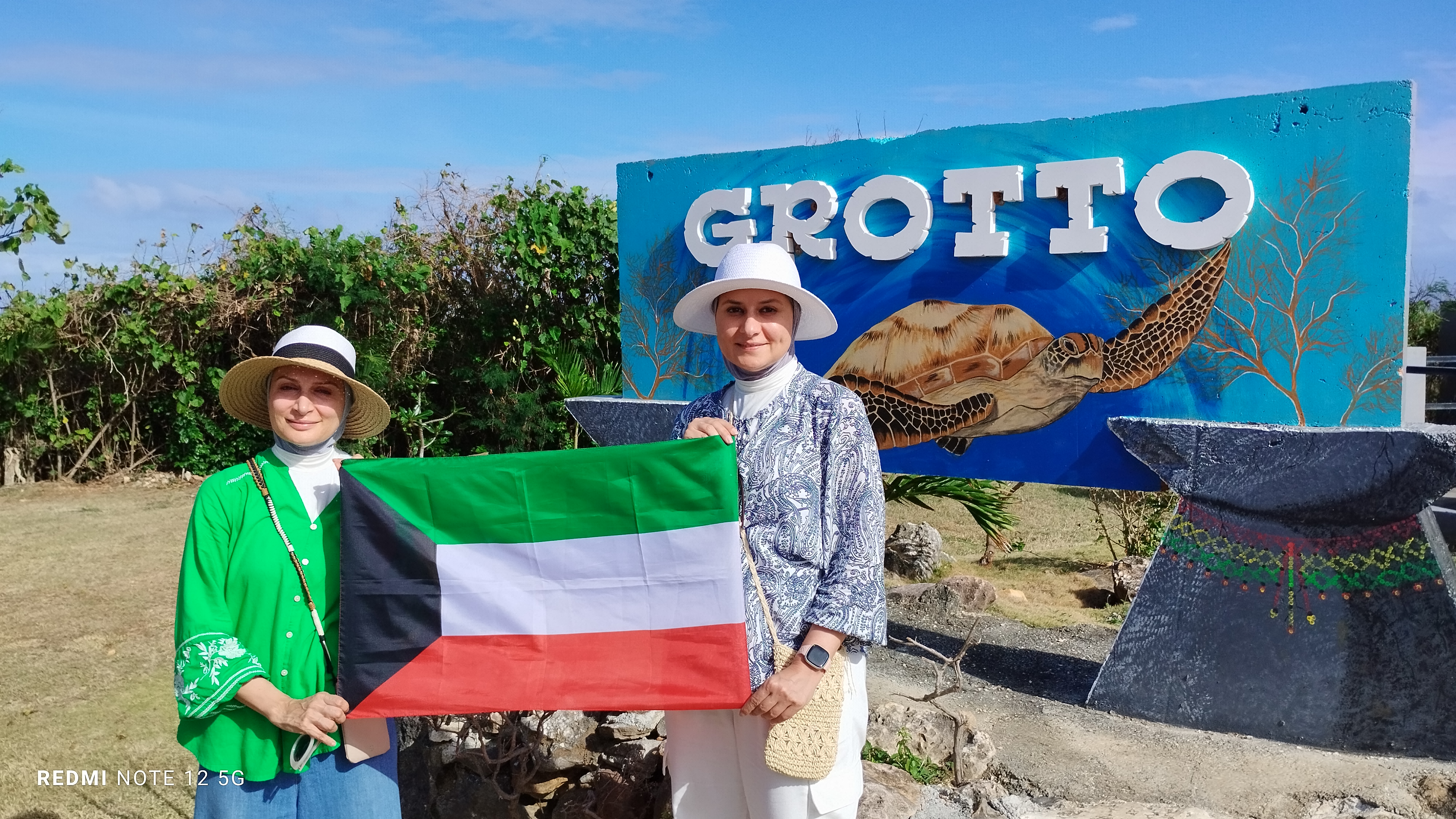 Wesam Behbehani — seen here with sister, Weam — is a Kuwaiti travel blogger (Instagram @rosy_path) who focuses on off-the-beaten-path destinations and provides vicarious travel enjoyment to her 15,000 mostly Kuwaiti followers who are unable to travel due to prohibitive logistics and expense.