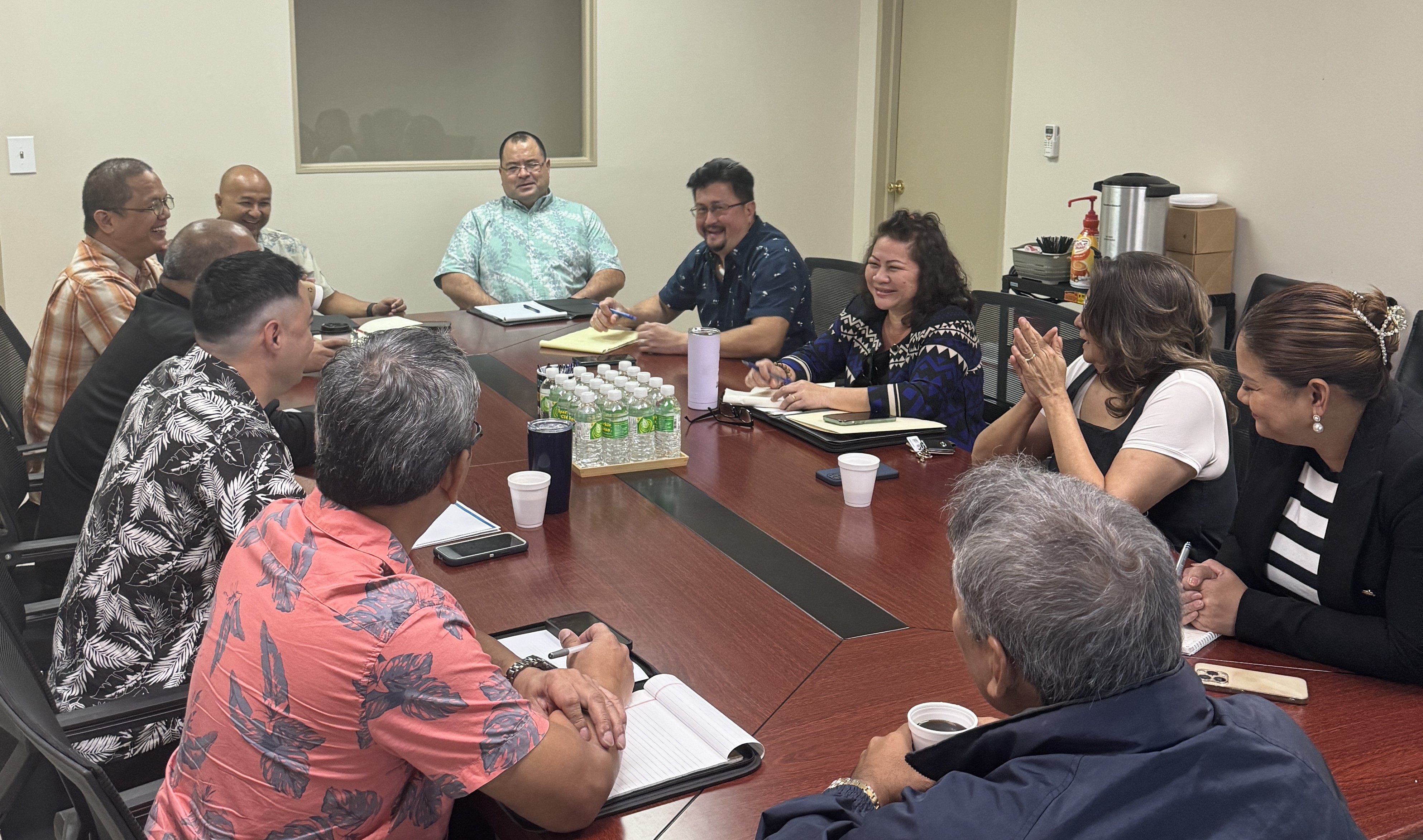 Lawmakers and the Saipan Chamber of Commerce have formed  a working group to tackle issues confronting the business community and the community at large.