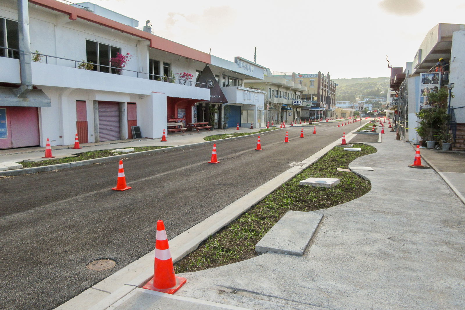 The Paseo De Marianas pedestrian mall is now open  to vehicular traffic.
