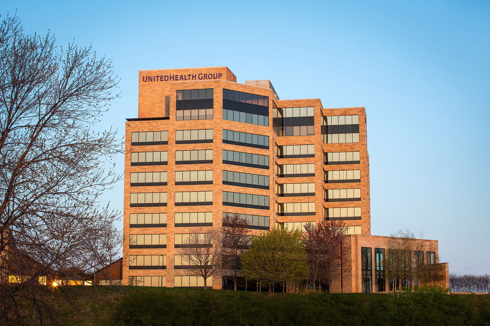 FILE PHOTO: UnitedHealth Group's headquarters building is seen in Minnetonka, Minnesota, U.S. in this handout picture taken in 2019. UnitedHealth Group/Handout via REUTERS/File Photo