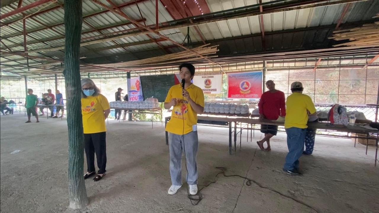 Alphonse Vita, NYMWPS Membership Committee chair, calls on the fisherfolk to stand up and defend the West Philippine Sea.