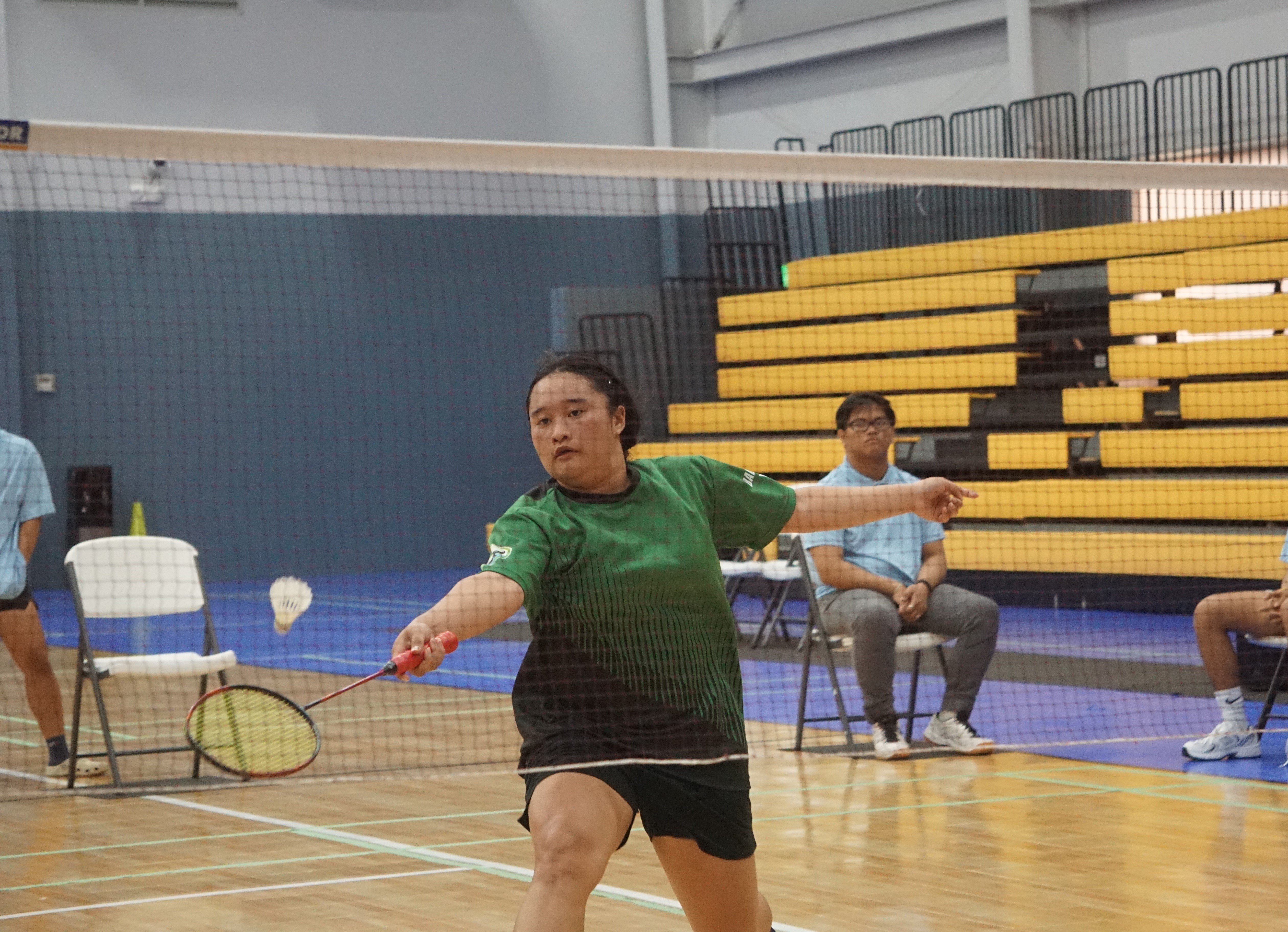 SSHS' Shaina Malonzo extends for the lob return during a Women's Singles game against MHS during the co-ed high school division championship of the NMBA-PSS Interscholastic Badminton League SY23-24 at the Ada gym on Saturday. 