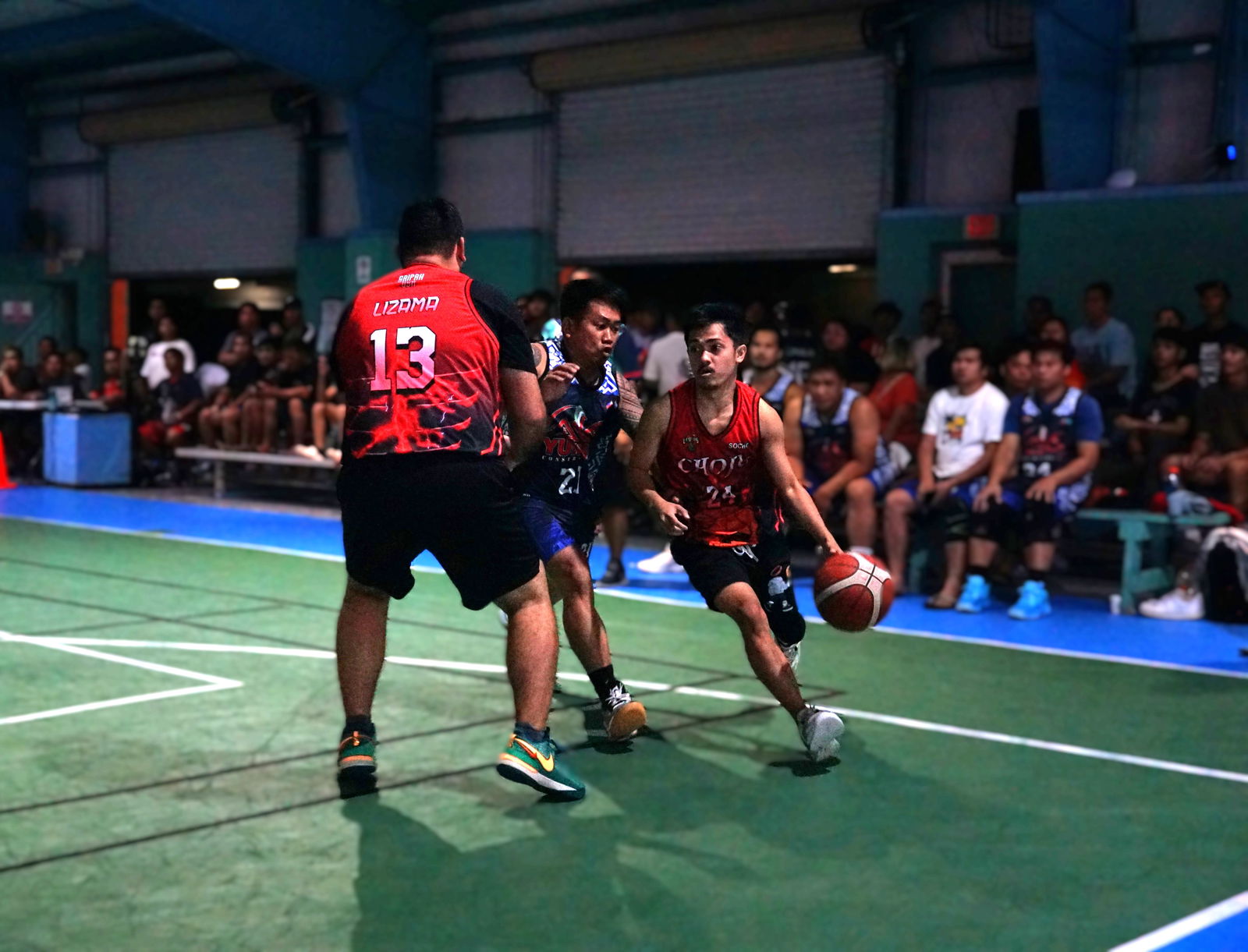 Choju's Jay Art Palmes uses his teammates' screen to get free from a defender during a semifinals game against Yuman in season 2 of the Legends Sports Association Invitational Basketball League at the TSL Sports Complex on Tuesday.