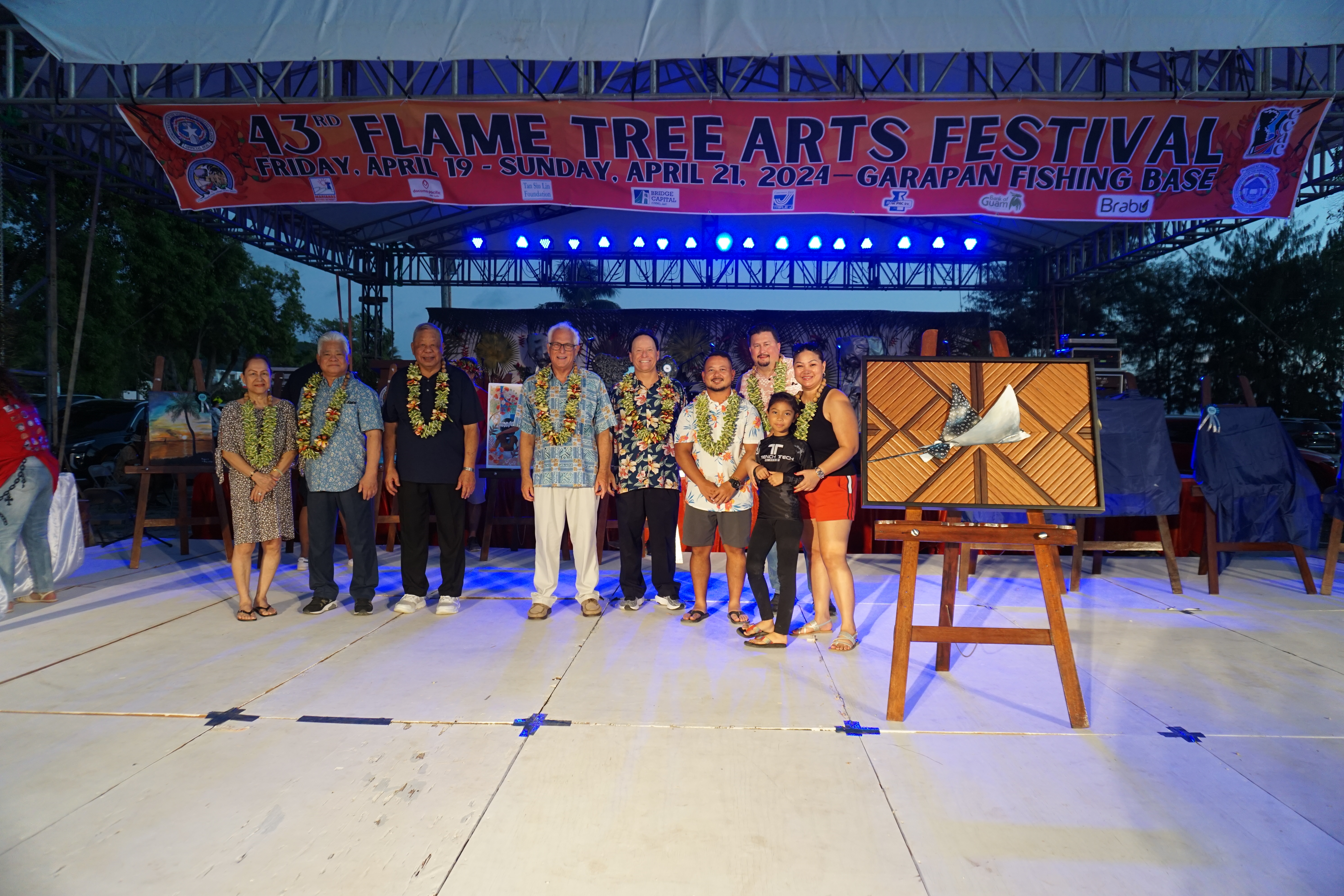 Gregg Elliot's “Eagle Ray” is the top winner of the art competition's open division.