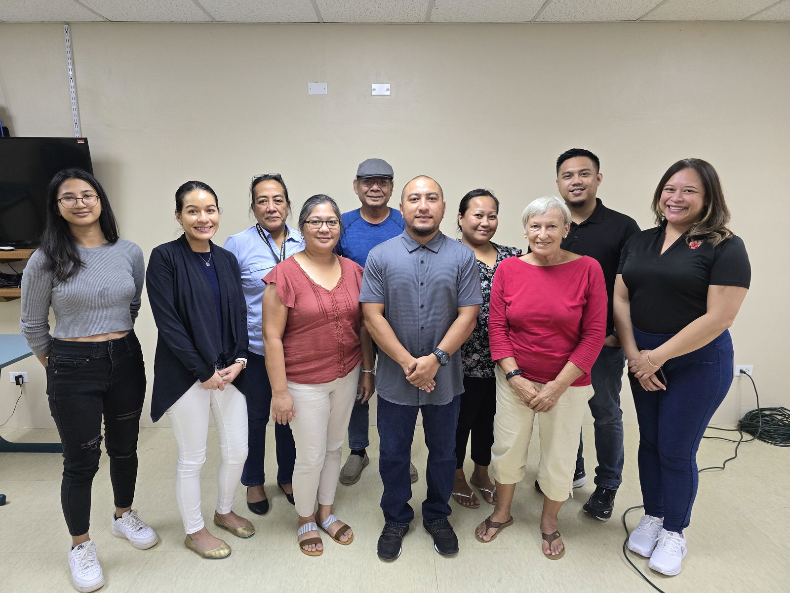 Training participants pose for a group photo with Cybersecurity Expert & Business Owner Herman M. Kintol.
