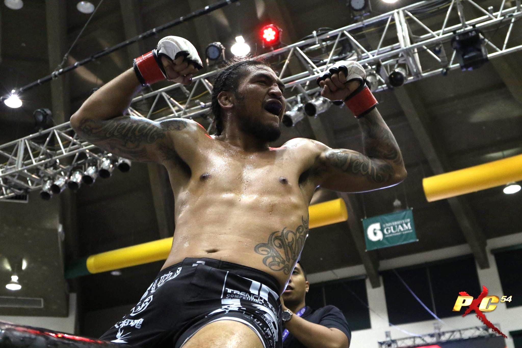 Shane Alvarez reacts after winning a PXC 54 match in 2016.
